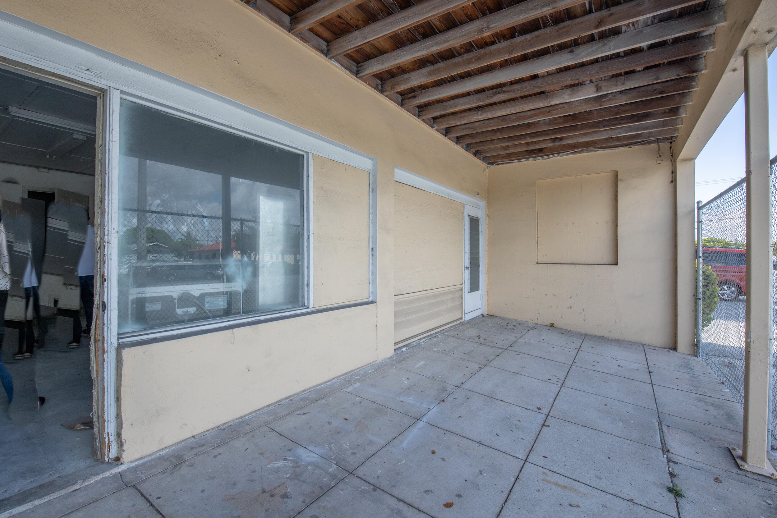 922 S Dixie Street, Lake Worth Beach, FL 33460 — photo 14 of 20