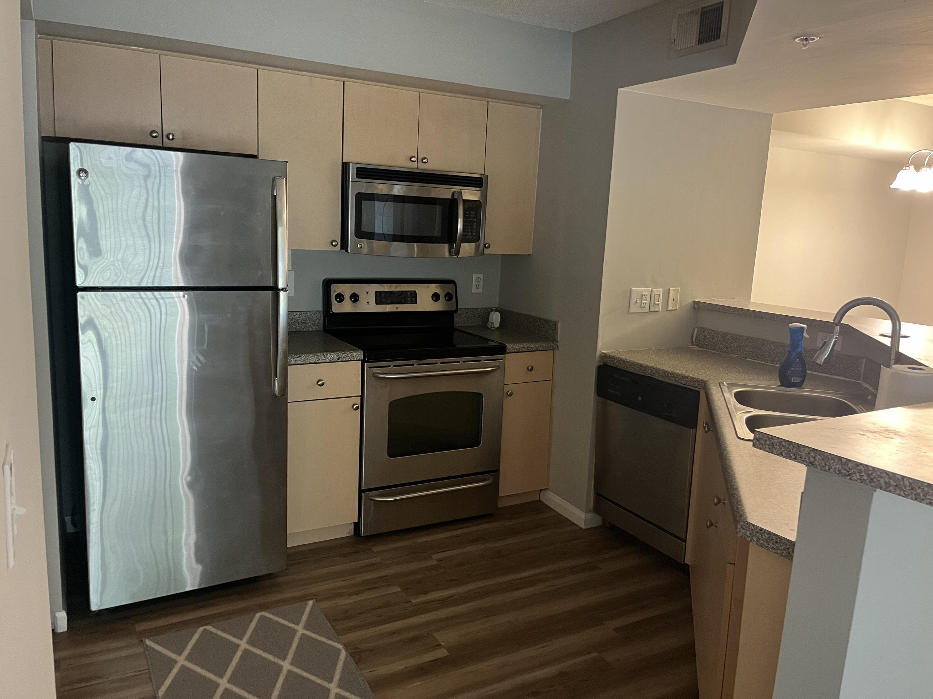 3600 NW Mediterranean Lane 14, Jensen Beach, FL 34957 — photo 6 of 9