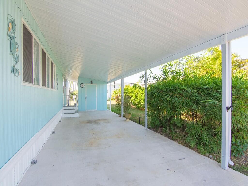 102 N Warner Drive, Jensen Beach, FL 34957 — photo 10 of 41