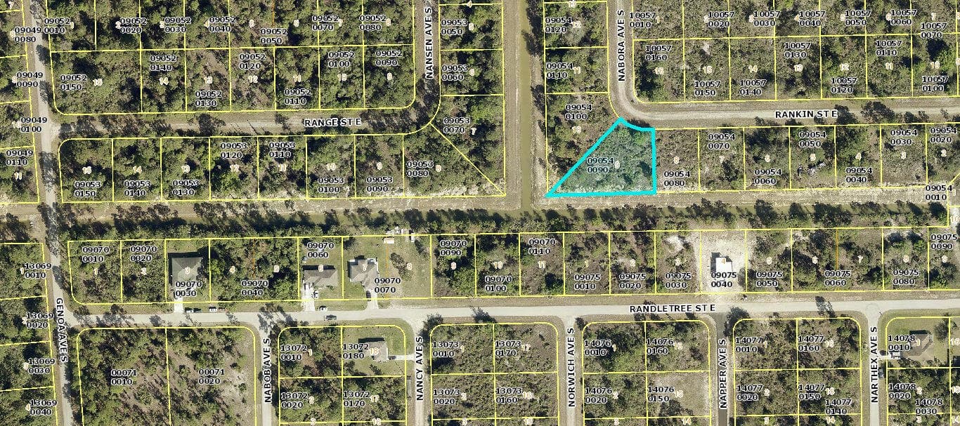 1130 Rankin Street E, Lehigh Acres, FL 33974 — photo 3 of 3