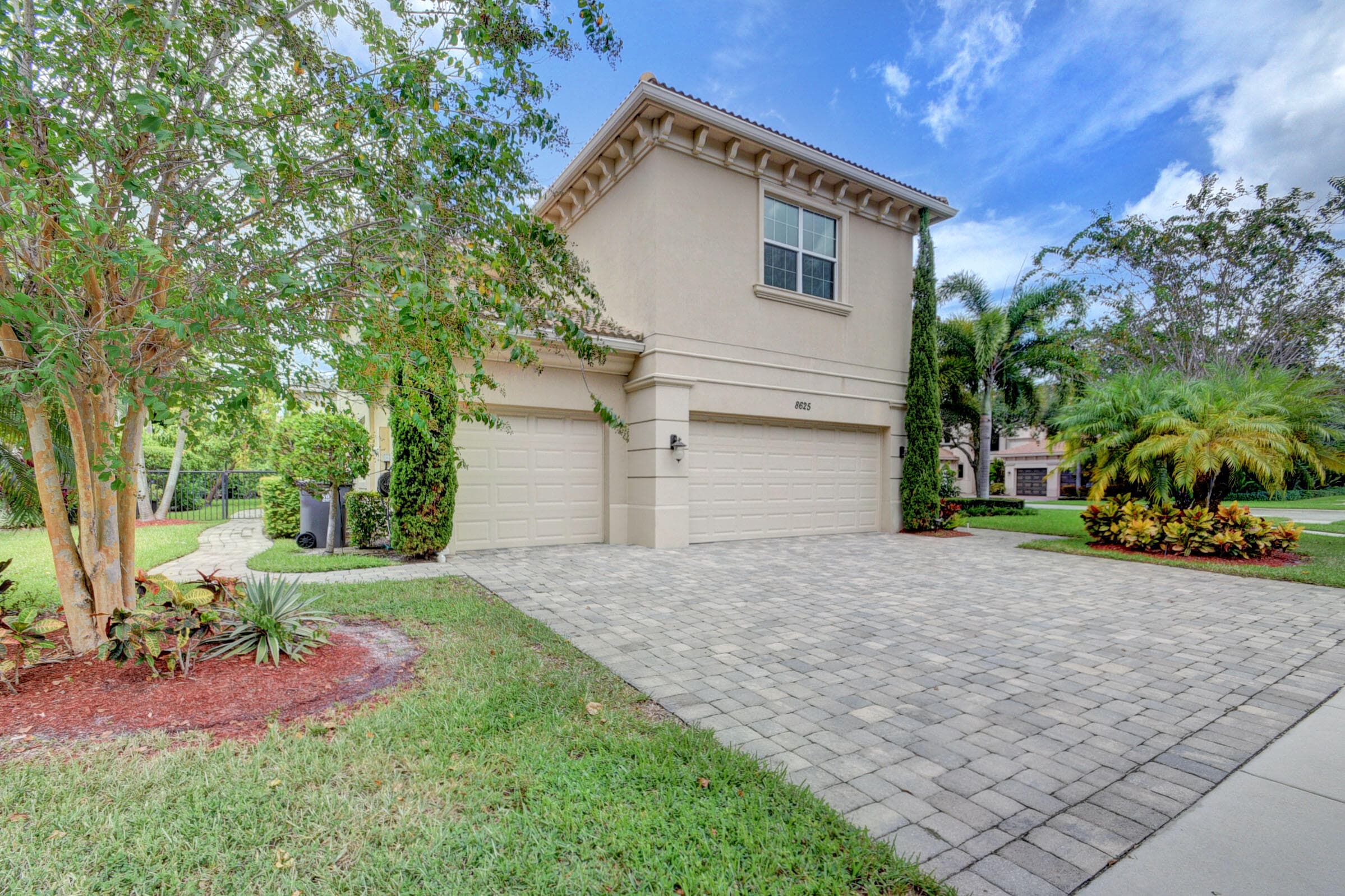 8625 Wellington View Drive, Royal Palm Beach, FL 33411 — photo 3 of 54
