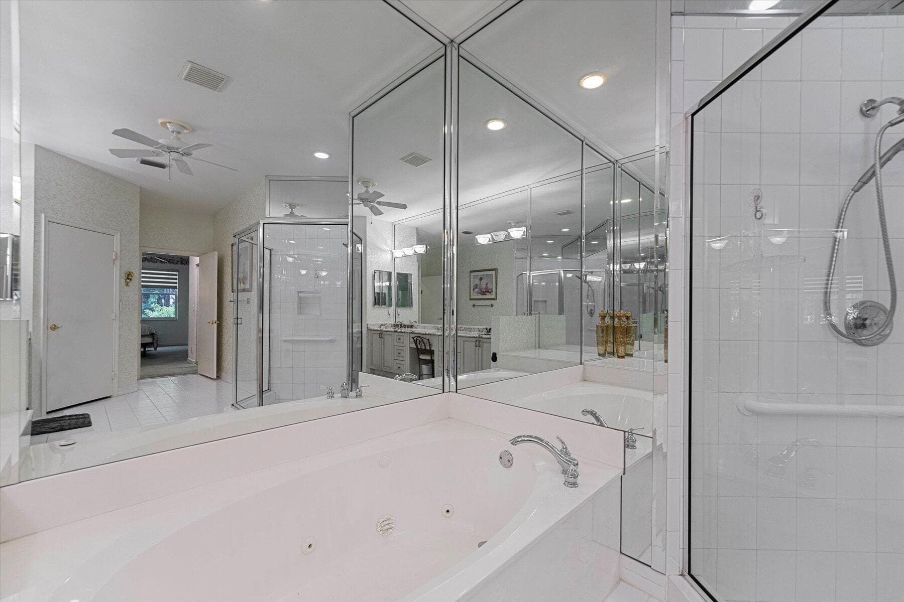 4663 Carlton Golf Drive, Lake Worth, FL 33449 — photo 23 of 63