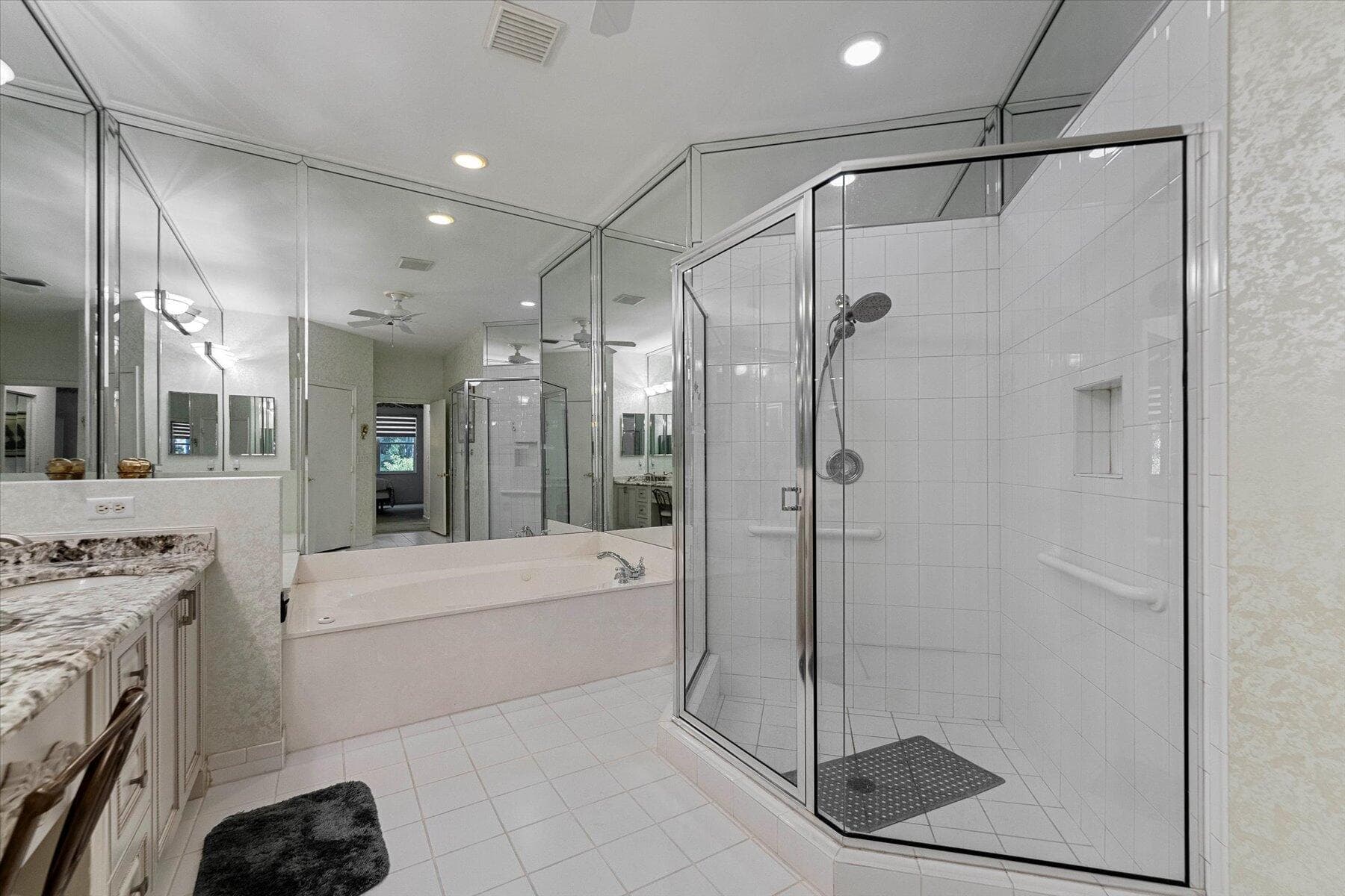 4663 Carlton Golf Drive, Lake Worth, FL 33449 — photo 22 of 63