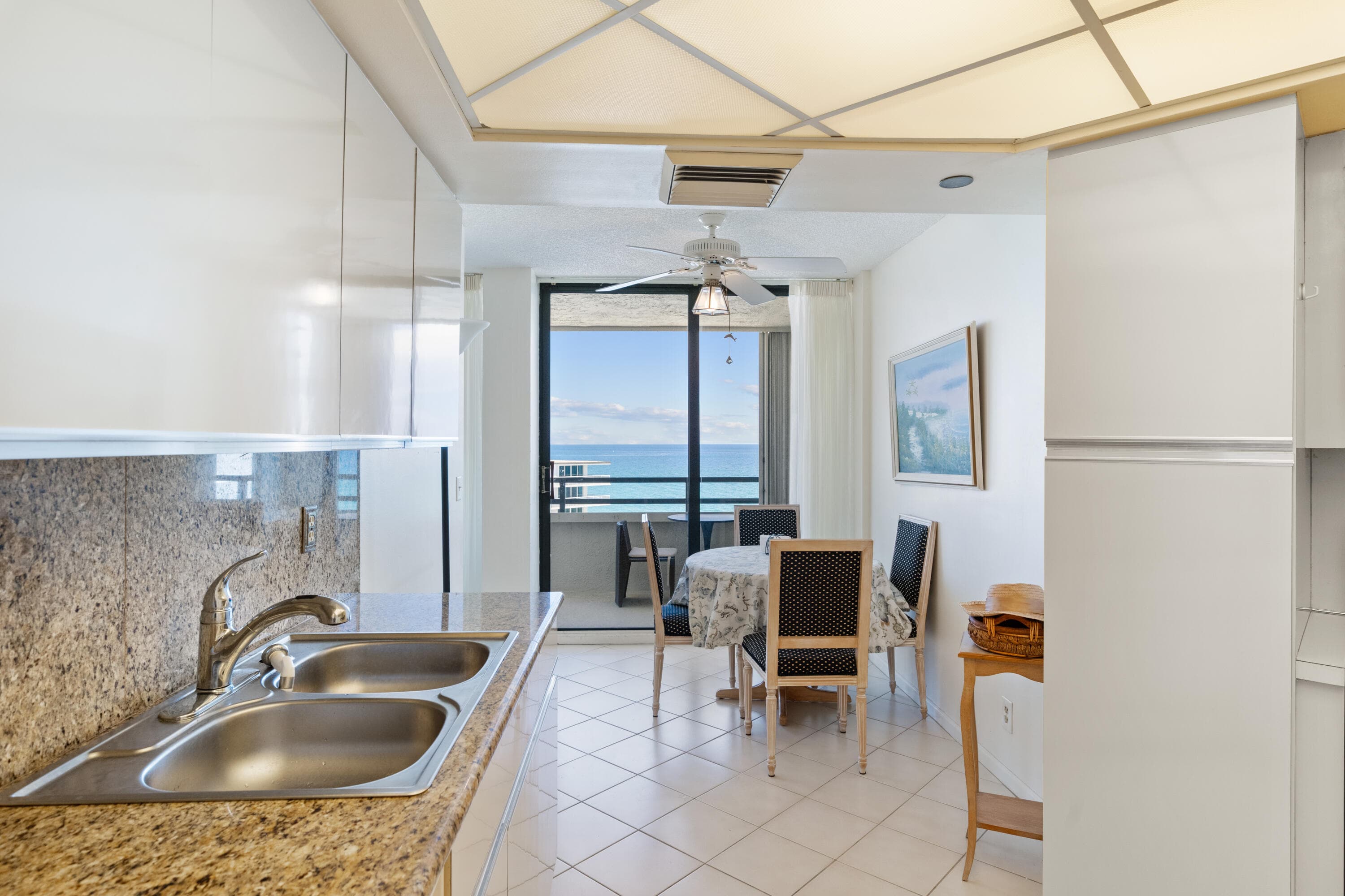 3560 S Ocean Boulevard Ph-6, South Palm Beach, FL 33480 — photo 4 of 30