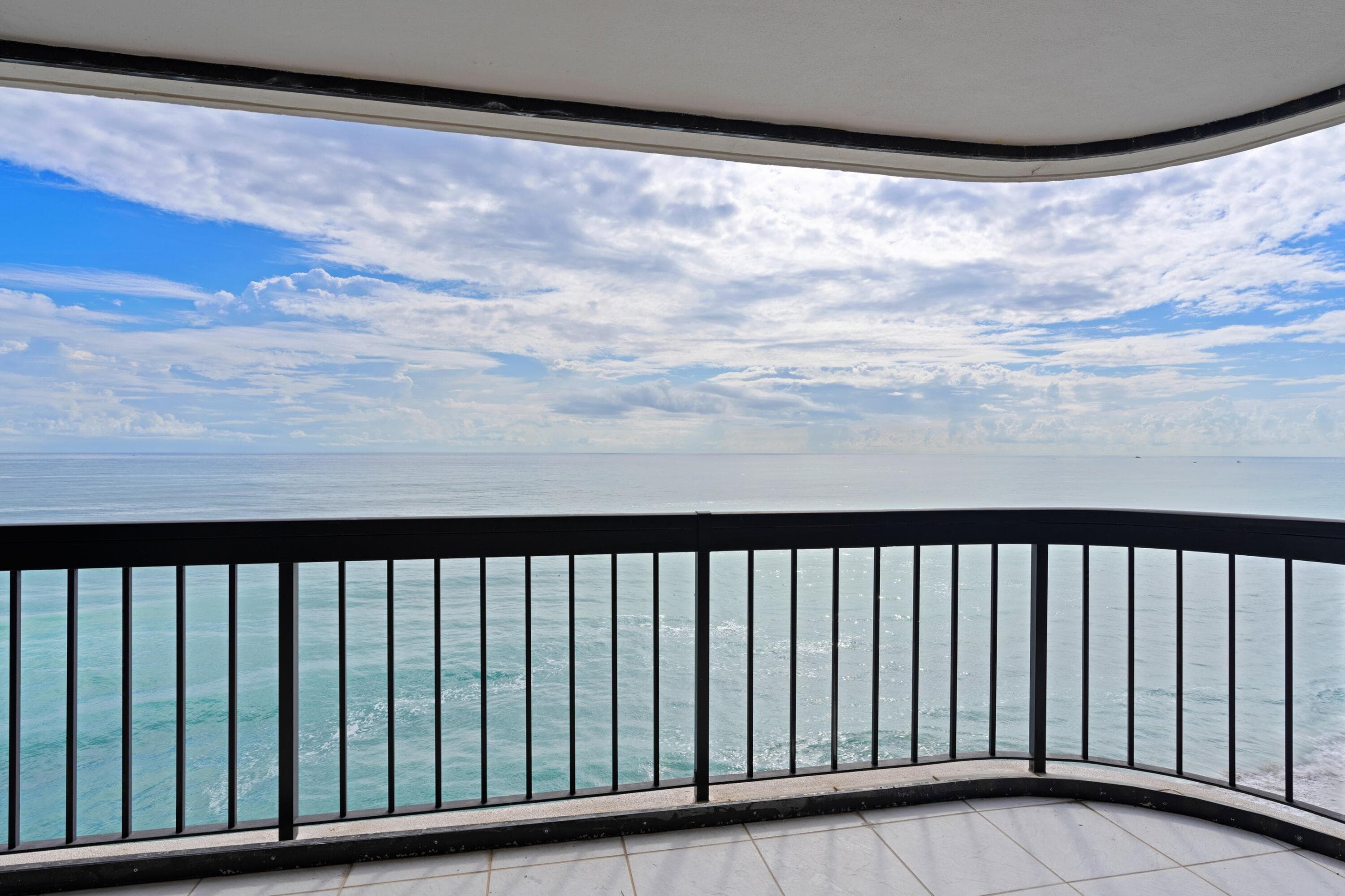 5380 N Ocean Drive 10d, Riviera Beach, FL 33404 — photo 4 of 23