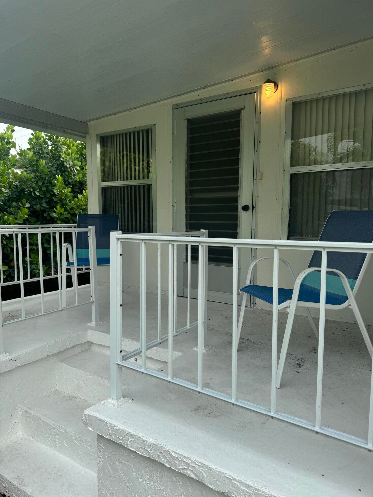 8051 SE Homestead Avenue, Hobe Sound, FL 33455 — photo 4 of 26