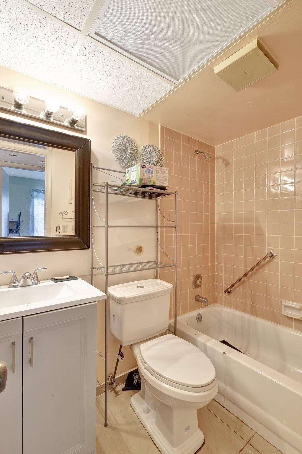 4700 W Lucerne Lakes Boulevard W 507, Lake Worth, FL 33467 — photo 17 of 25
