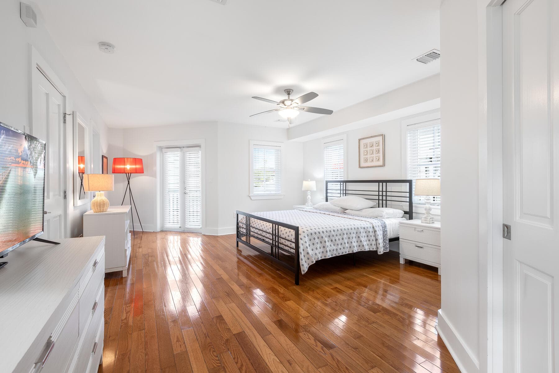 1011 Simonton Street 1, Key West, FL 33040 — photo 14 of 33