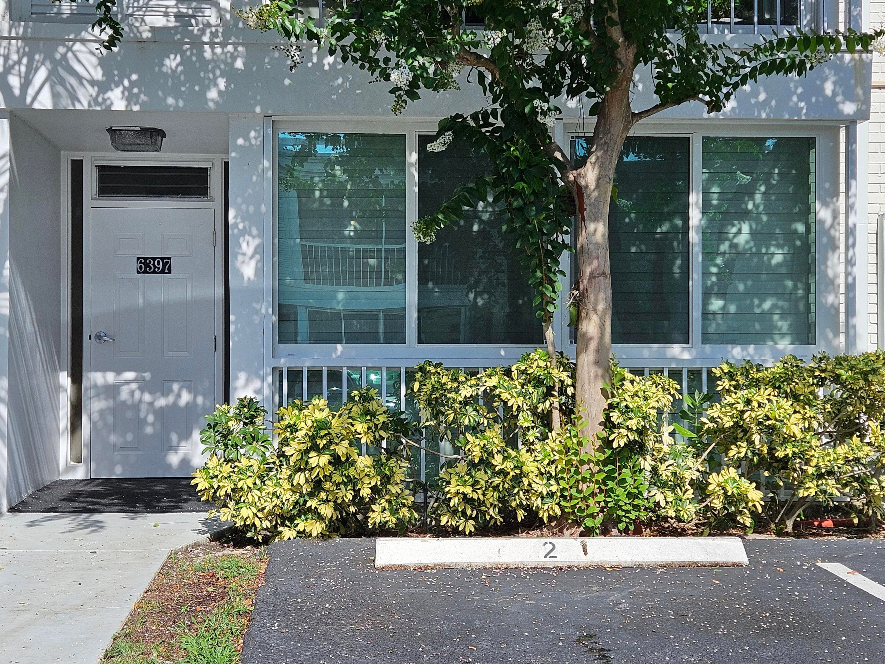 6397 Bay Club Drive 2, Fort Lauderdale, FL 33308 — photo 1 of 7