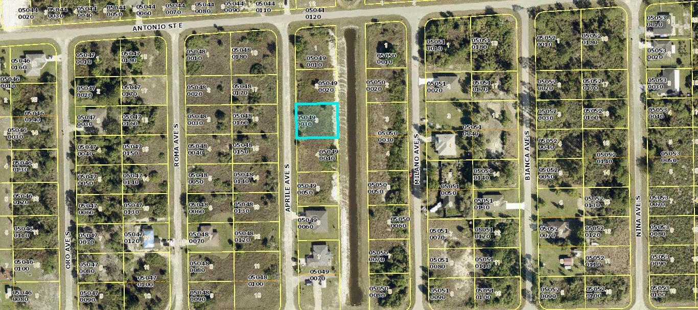 713 Aprile Avenue, Lehigh Acres, FL 33974 — photo 2 of 3