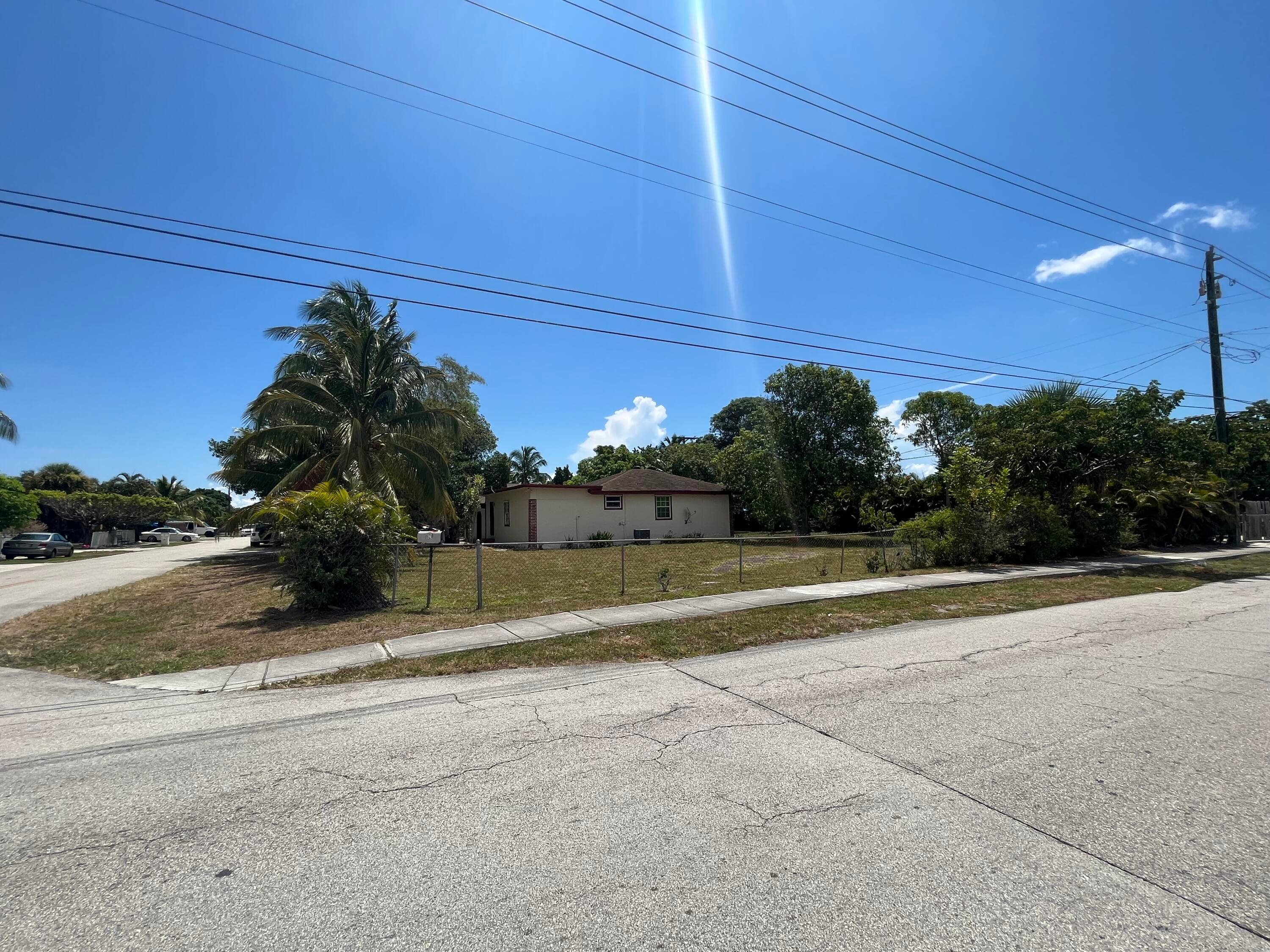 821 SW 4th Avenue, Delray Beach, FL 33444 — photo 17 of 20