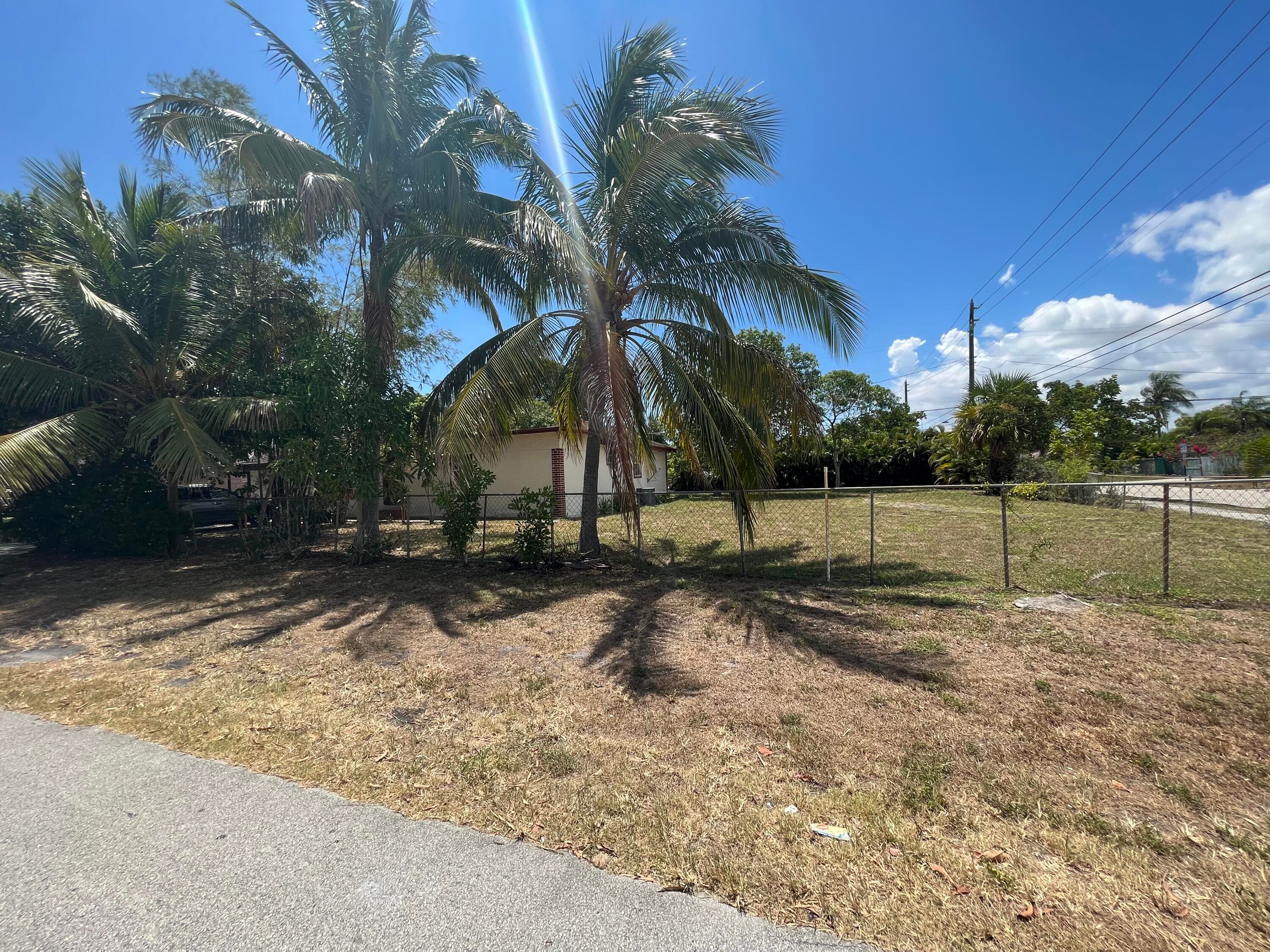 821 SW 4th Avenue, Delray Beach, FL 33444 — photo 20 of 20