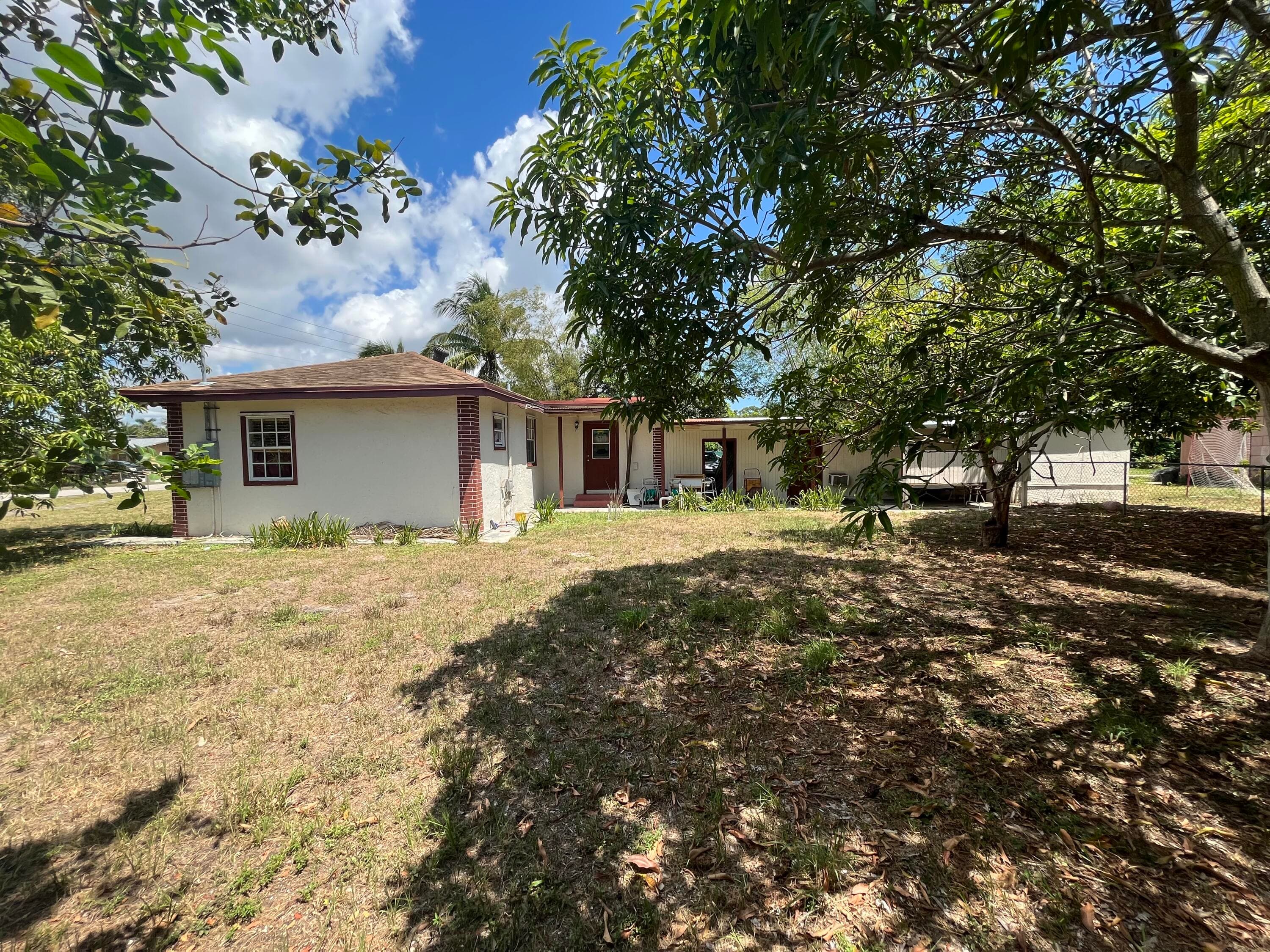 821 SW 4th Avenue, Delray Beach, FL 33444 — photo 5 of 12