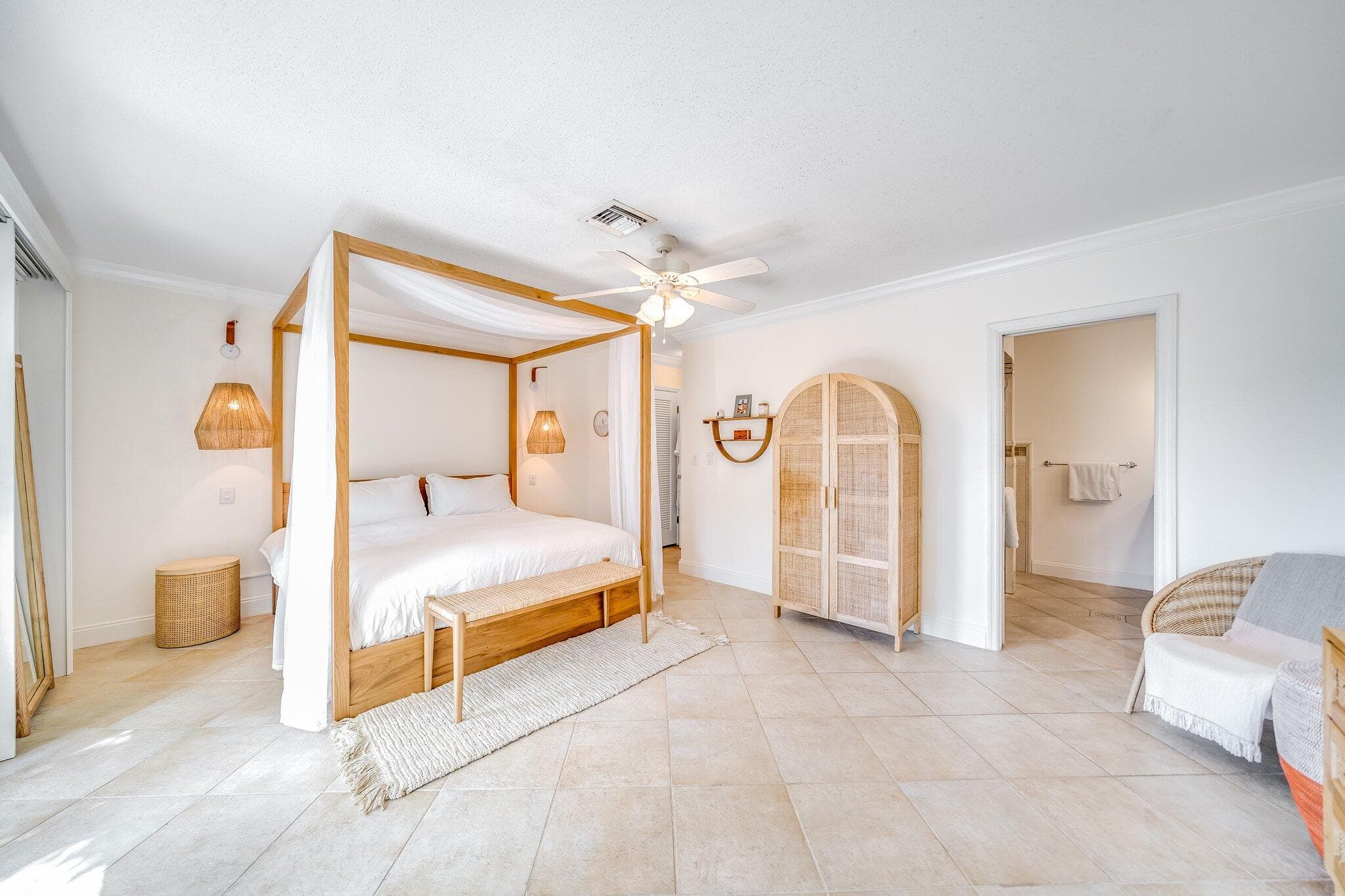 4010 NE 25th Avenue, Lighthouse Point, FL 33064 — photo 15 of 57