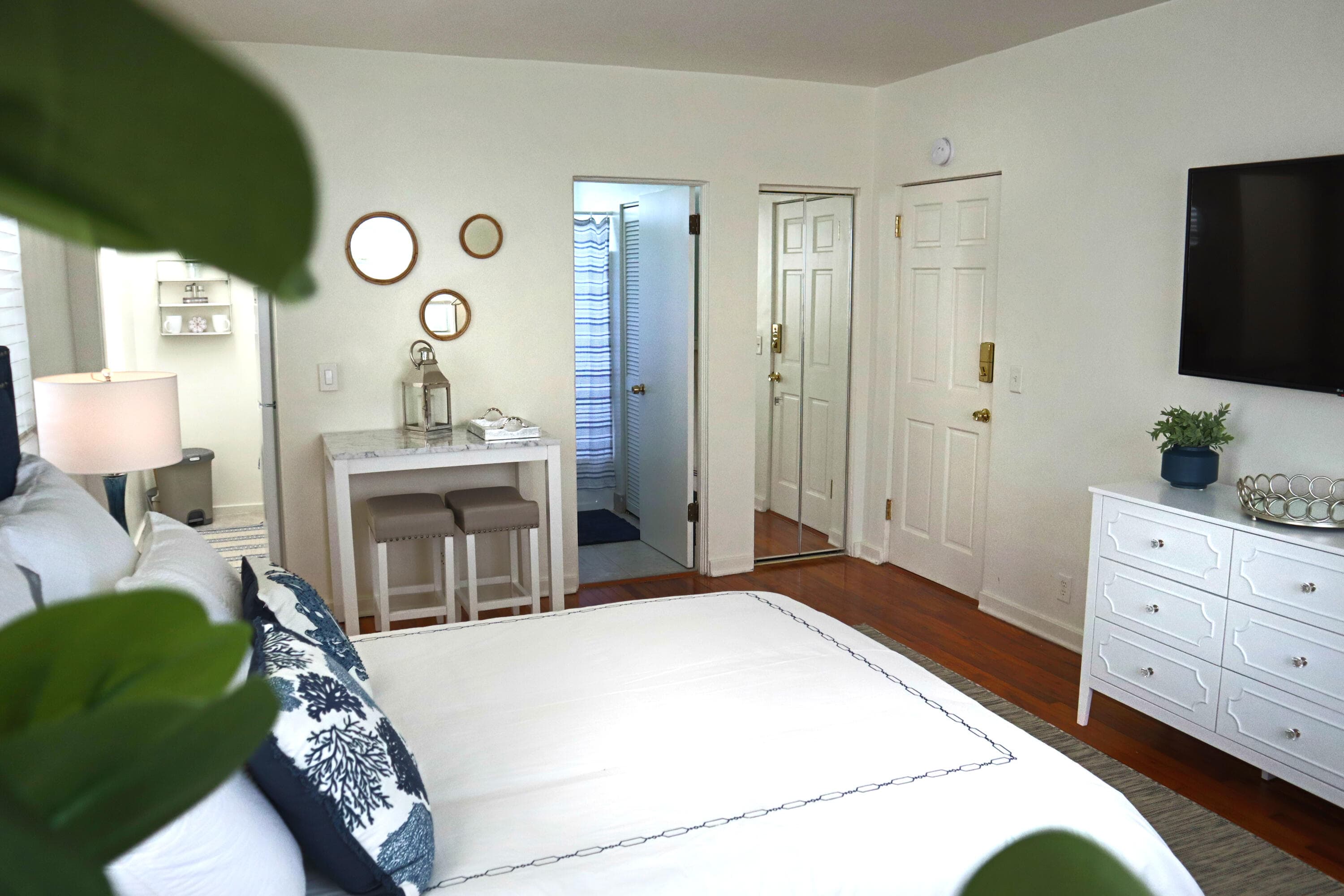 172 N County Road, Palm Beach, FL 33480 — photo 29 of 49