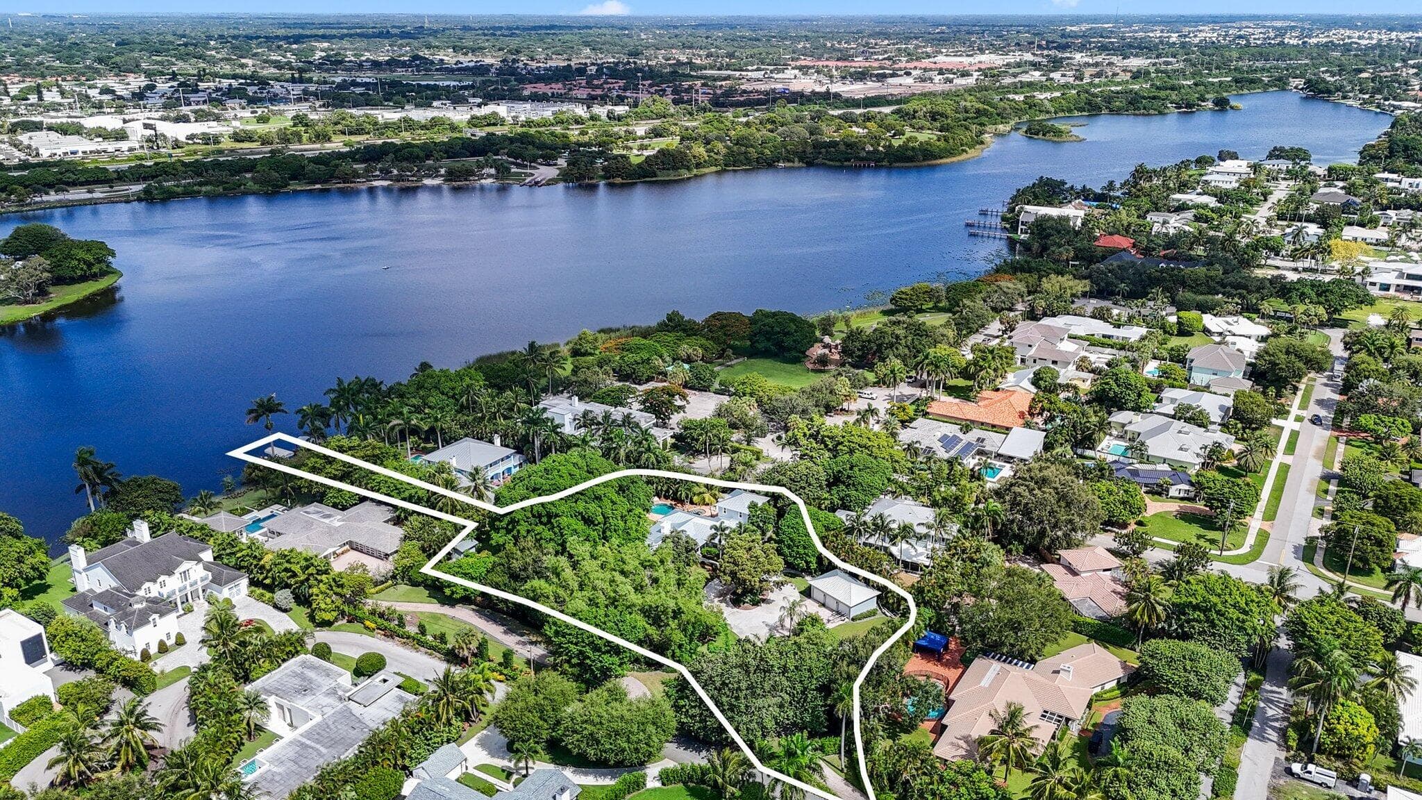 920 Hibiscus Lane, Delray Beach, FL 33444 — photo 19 of 39