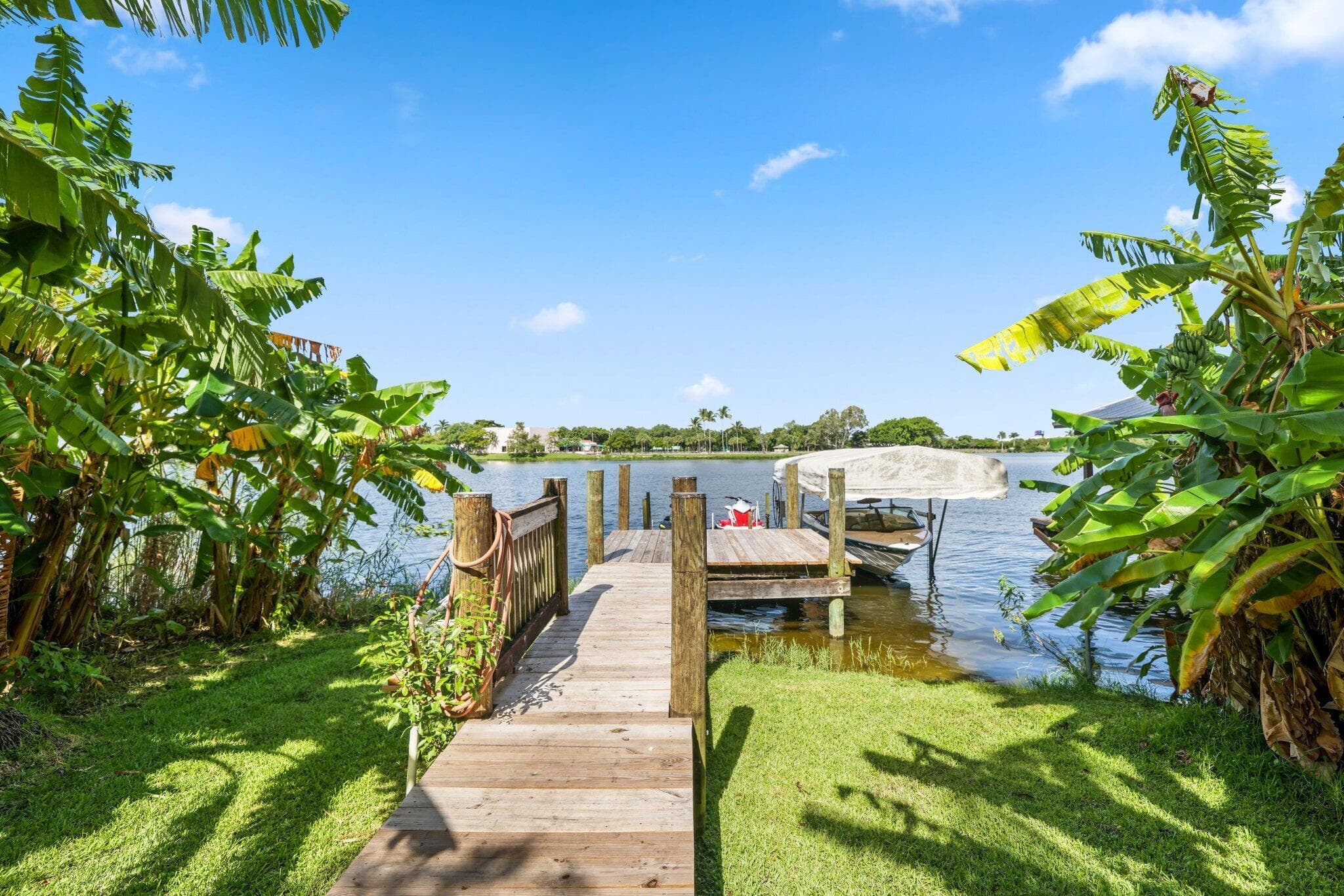 920 Hibiscus Lane, Delray Beach, FL 33444 — photo 22 of 39