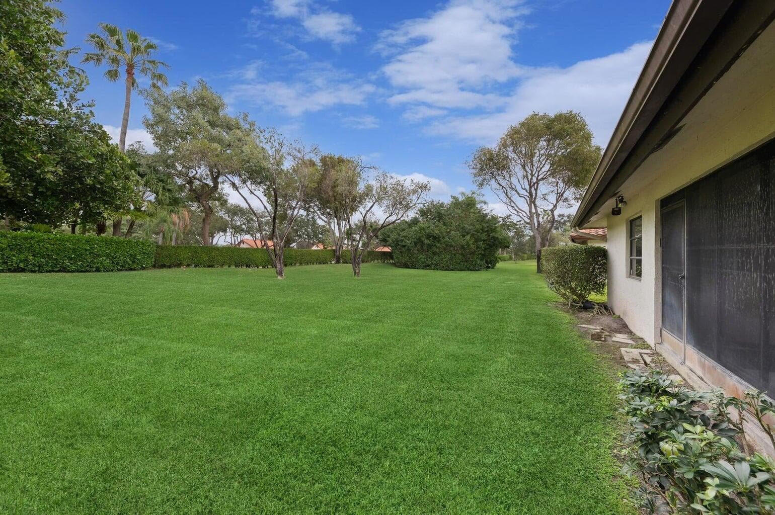 6410 Royal Manor Circle, Delray Beach, FL 33484 — photo 3 of 26