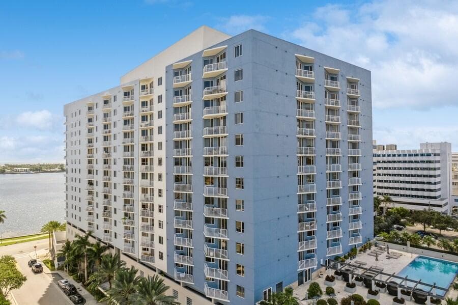 1551 N Flagler Drive 1205, West Palm Beach, FL 33401 — photo 33 of 38