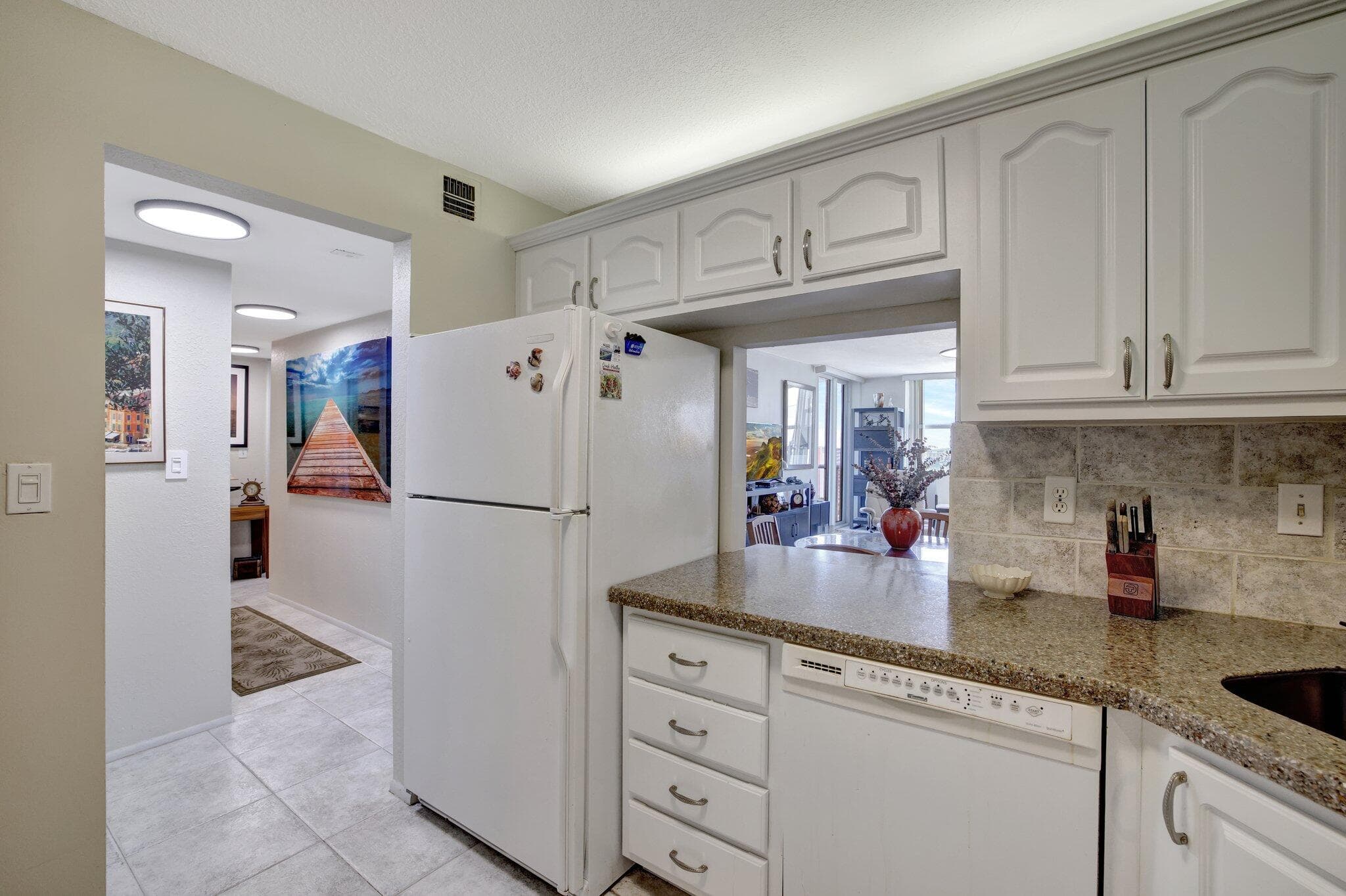 3015 N Ocean Boulevard 17b, Fort Lauderdale, FL 33308 — photo 13 of 46