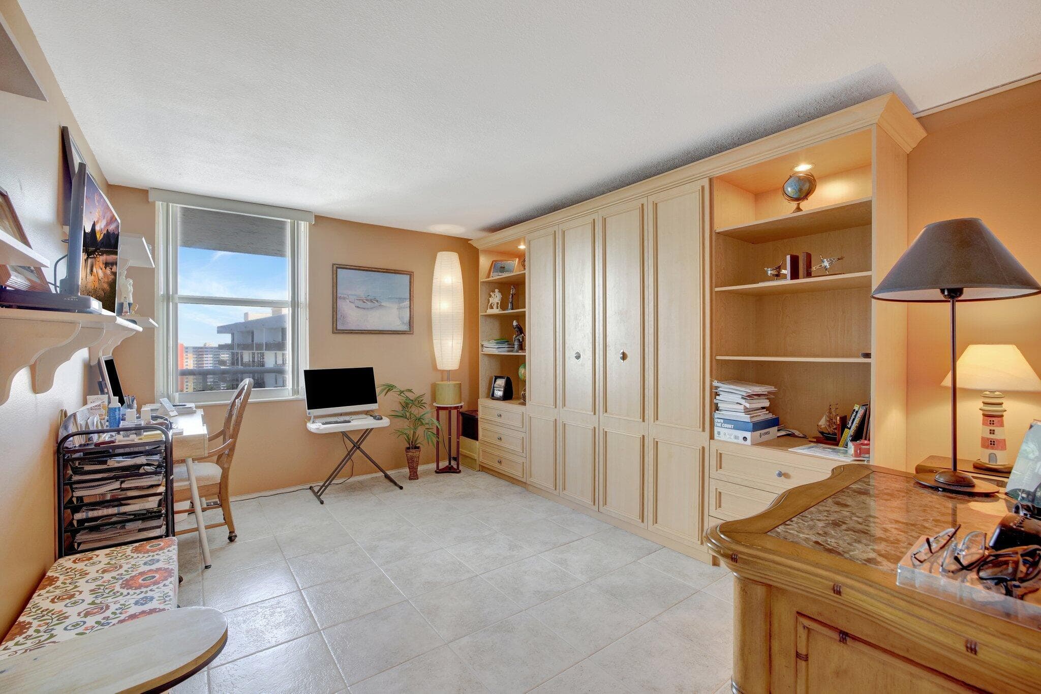 3015 N Ocean Boulevard 17b, Fort Lauderdale, FL 33308 — photo 17 of 46
