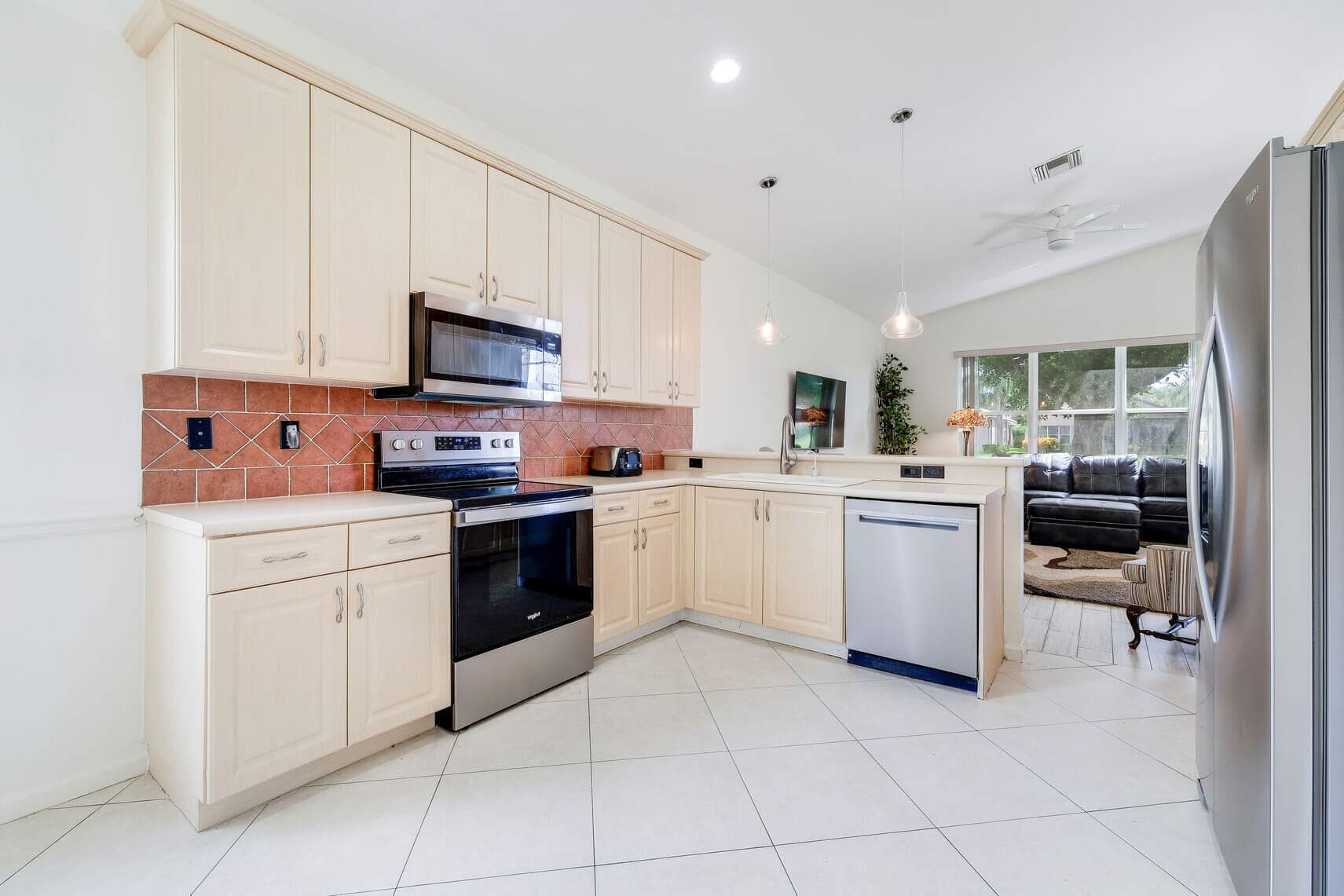 8200 Playa Del Sur Boulevard, Lake Worth, FL 33467 — photo 18 of 69