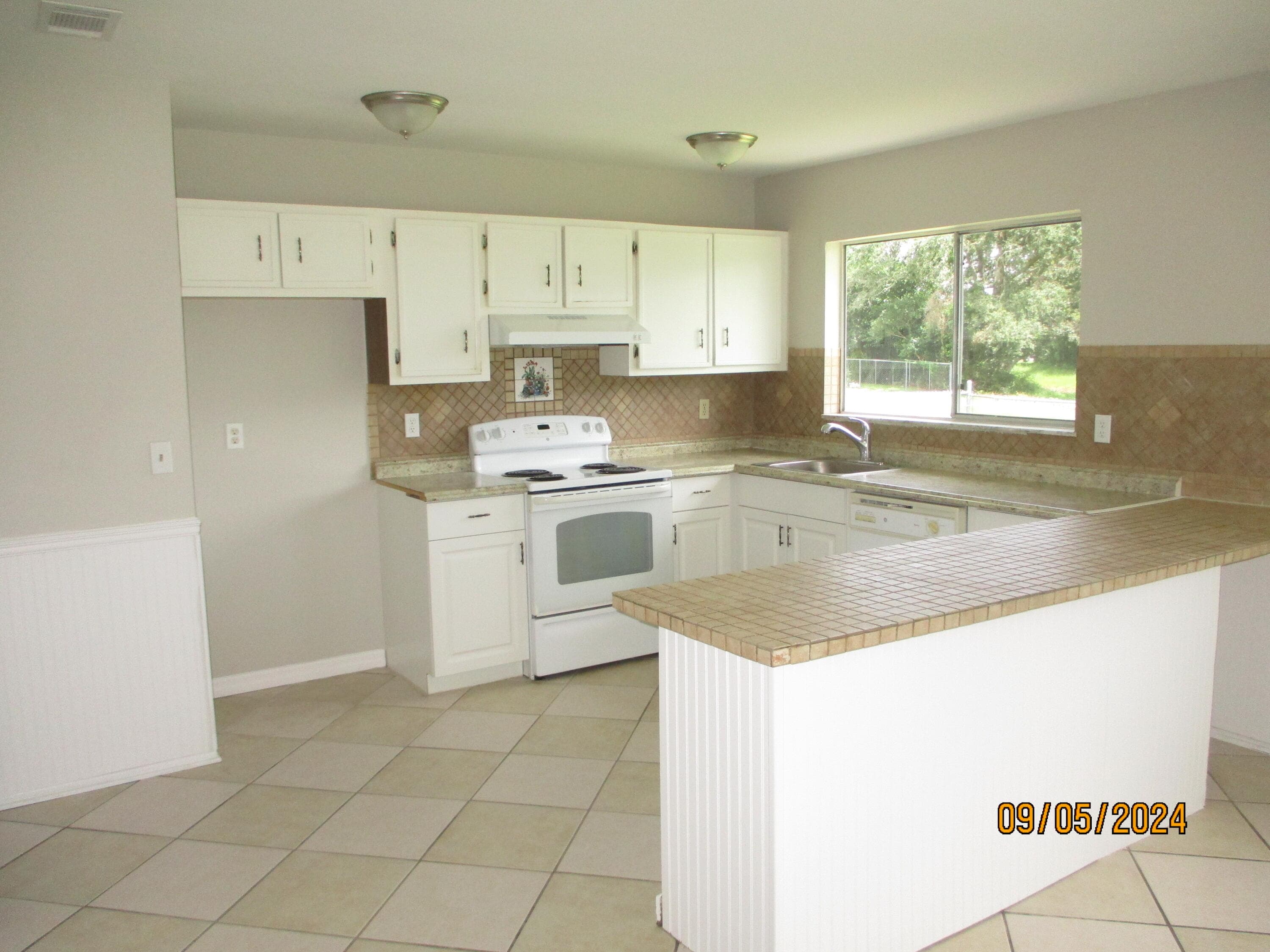 2931 SW Birtle Court, Port St. Lucie, FL 34953 — photo 10 of 28