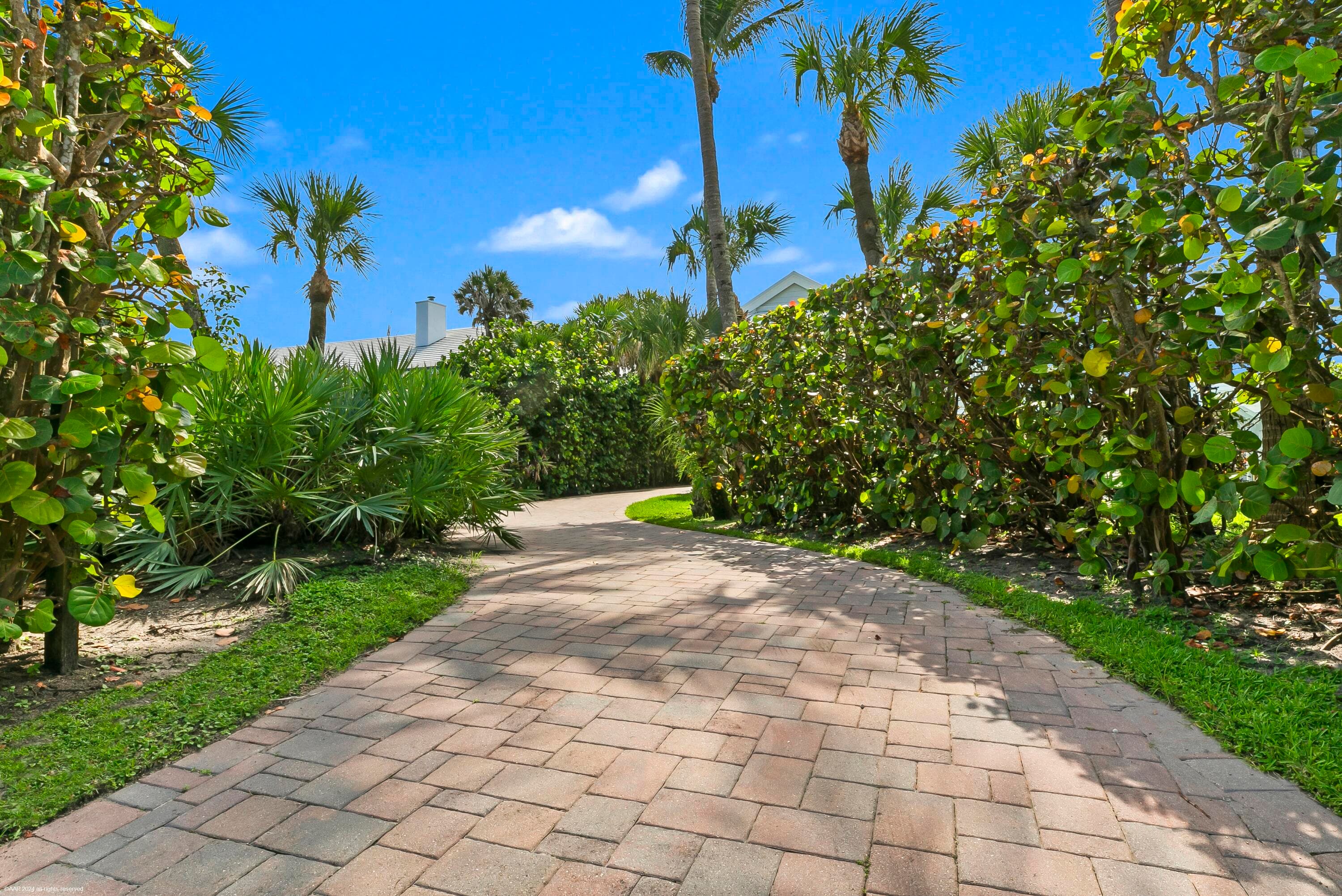162 N Beach Road, Jupiter Island, FL 33455 — photo 18 of 73