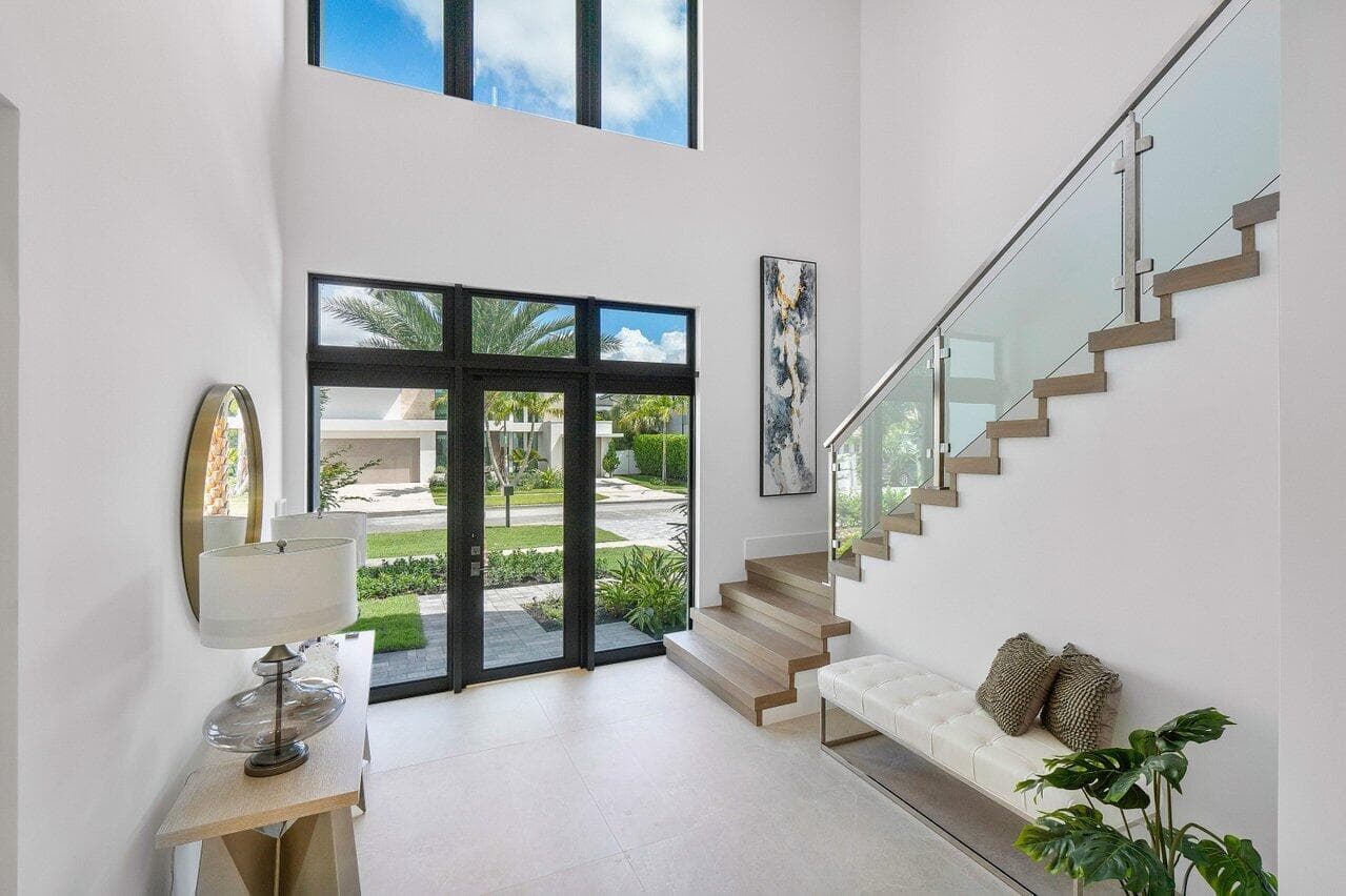 2737 NE 18th Street, Fort Lauderdale, FL 33305 — photo 2 of 38