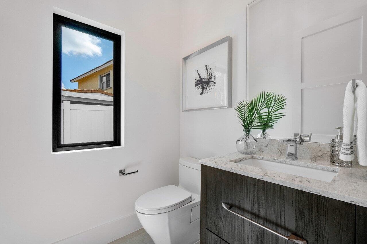 2737 NE 18th Street, Fort Lauderdale, FL 33305 — photo 15 of 38