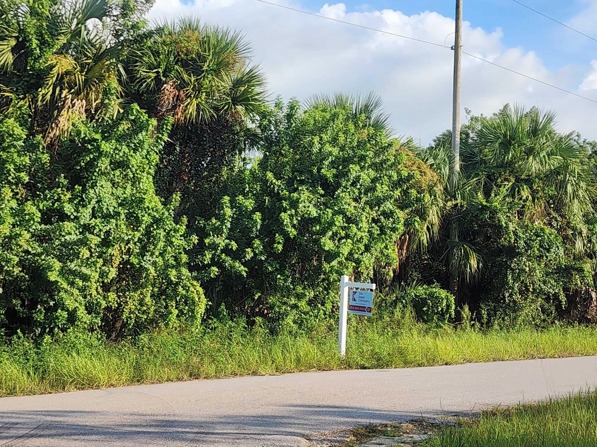 539 Osage Avenue S, Lehigh Acres, FL 33974 — photo 1 of 3