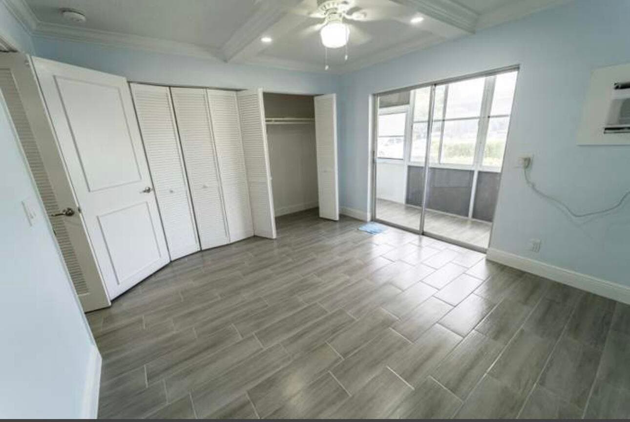 309 Windsor N, West Palm Beach, FL 33417 — photo 3 of 12