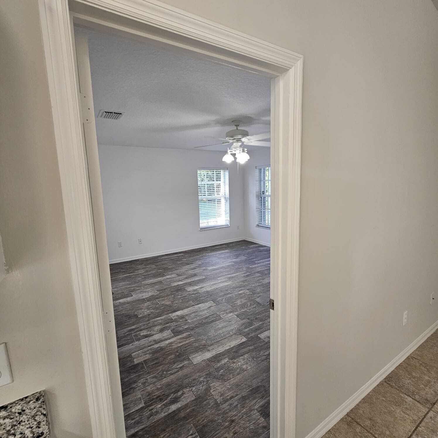1815 8th Ave Sw Avenue SW, Vero Beach, FL 32962 — photo 11 of 28