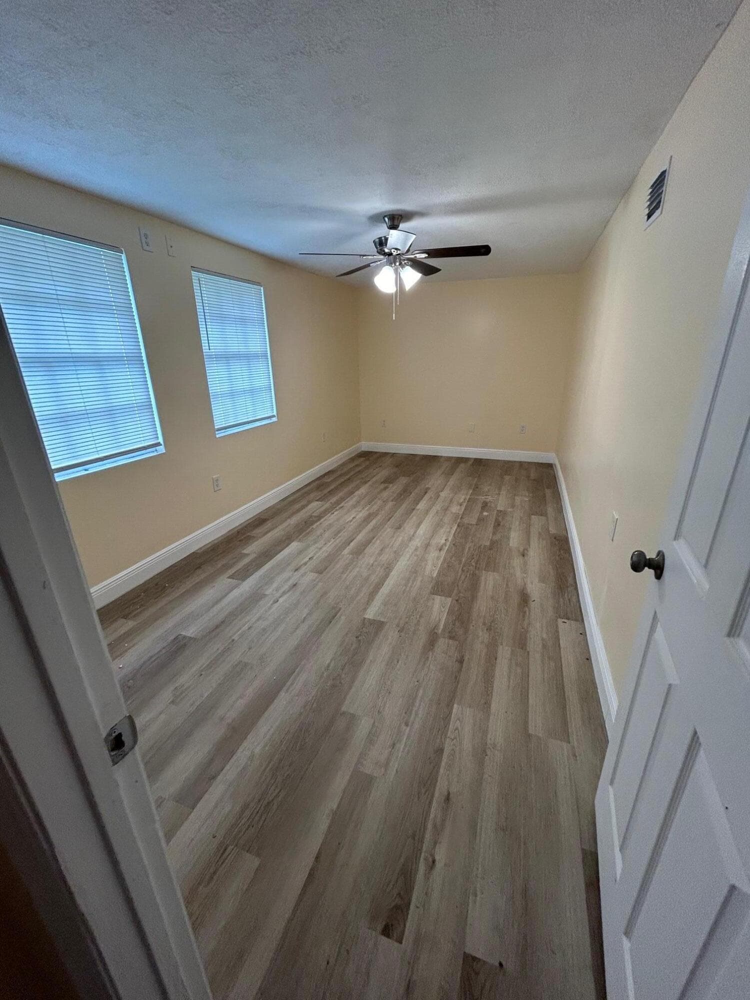 5840 Banana Road, West Palm Beach, FL 33413 — photo 5 of 14