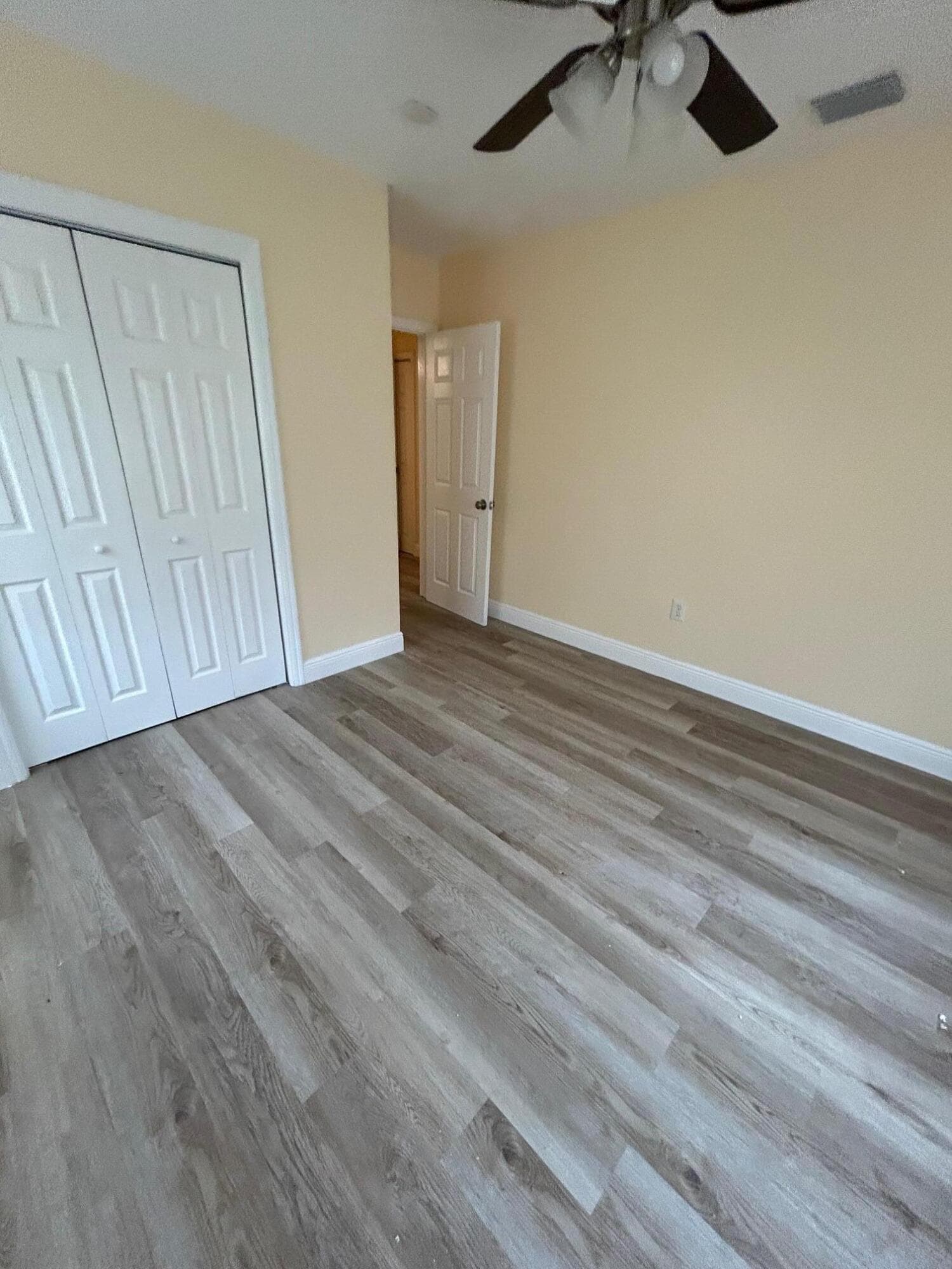5840 Banana Road, West Palm Beach, FL 33413 — photo 6 of 14