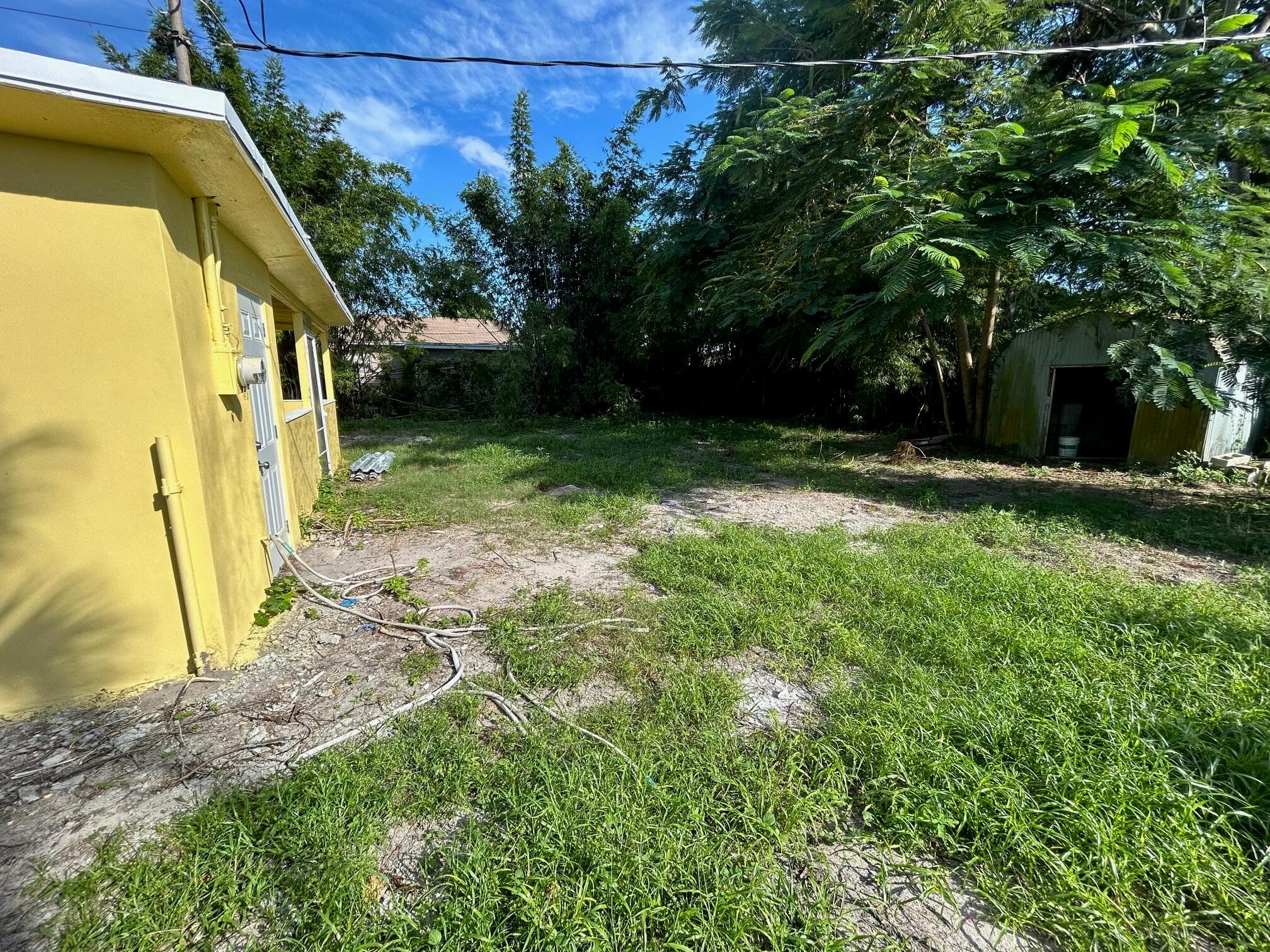 5840 Banana Road, West Palm Beach, FL 33413 — photo 3 of 14