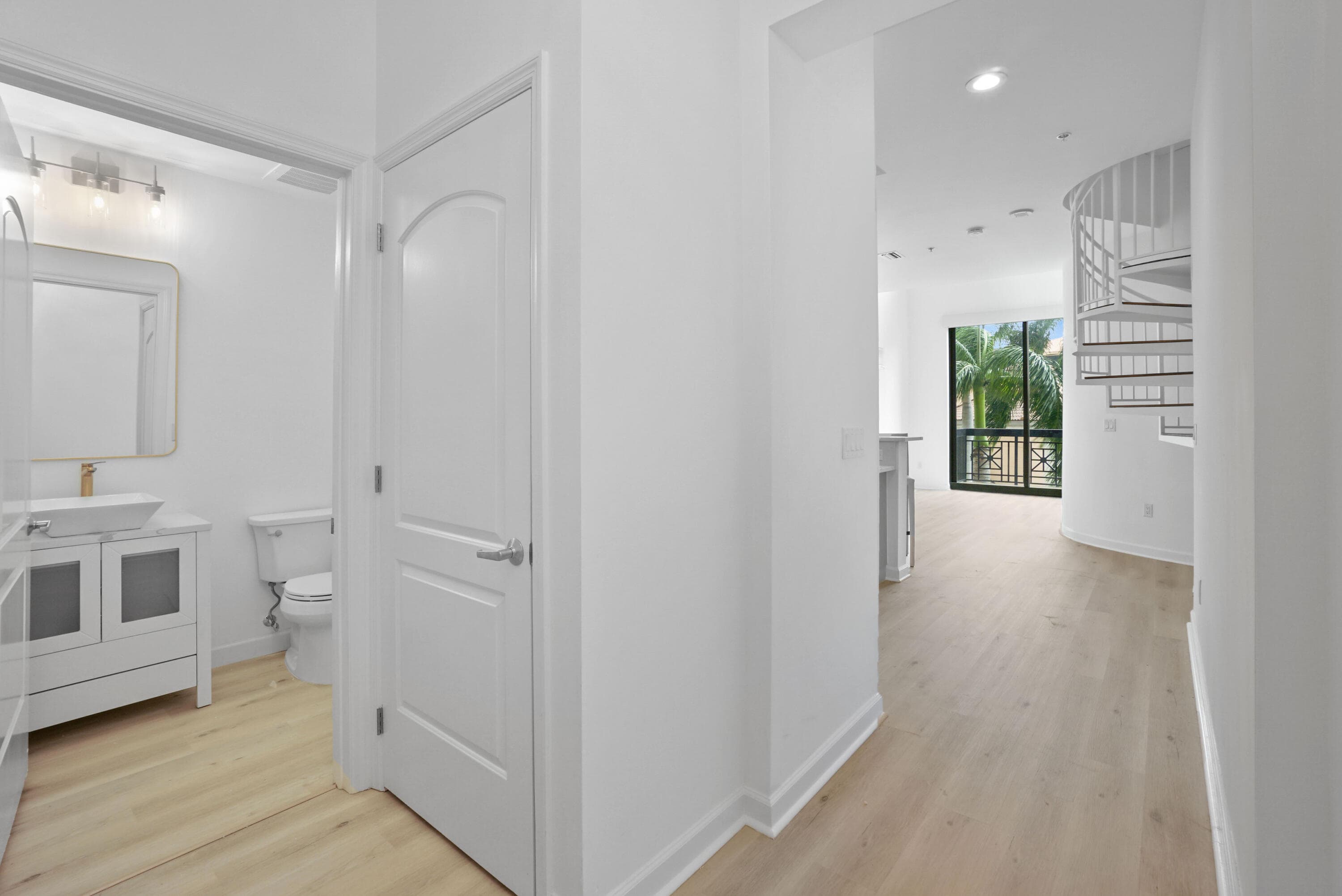 801 S Olive Avenue 211, West Palm Beach, FL 33401 — photo 8 of 34