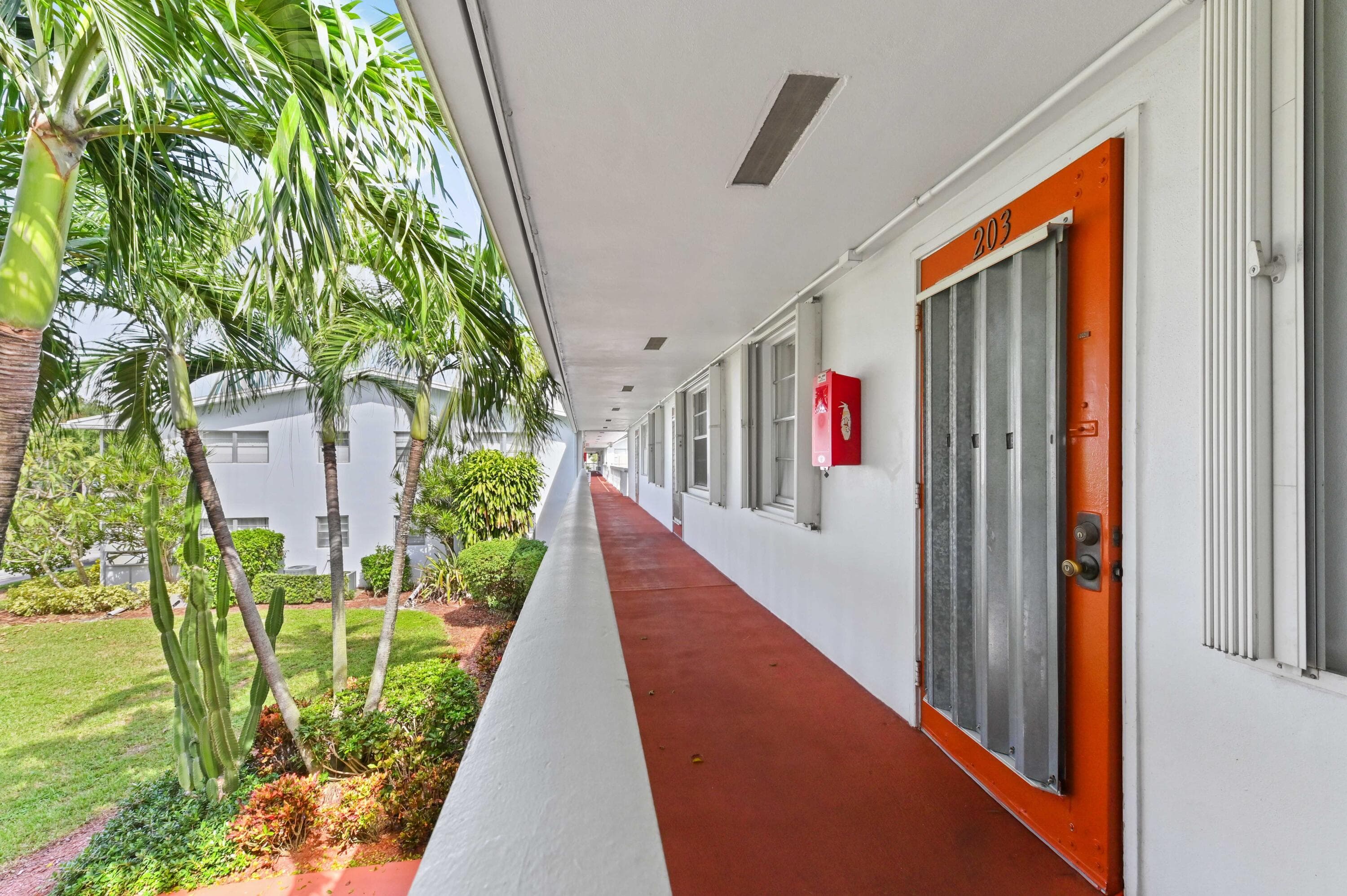 203 Ellesmere D, Deerfield Beach, FL 33442 — photo 3 of 65