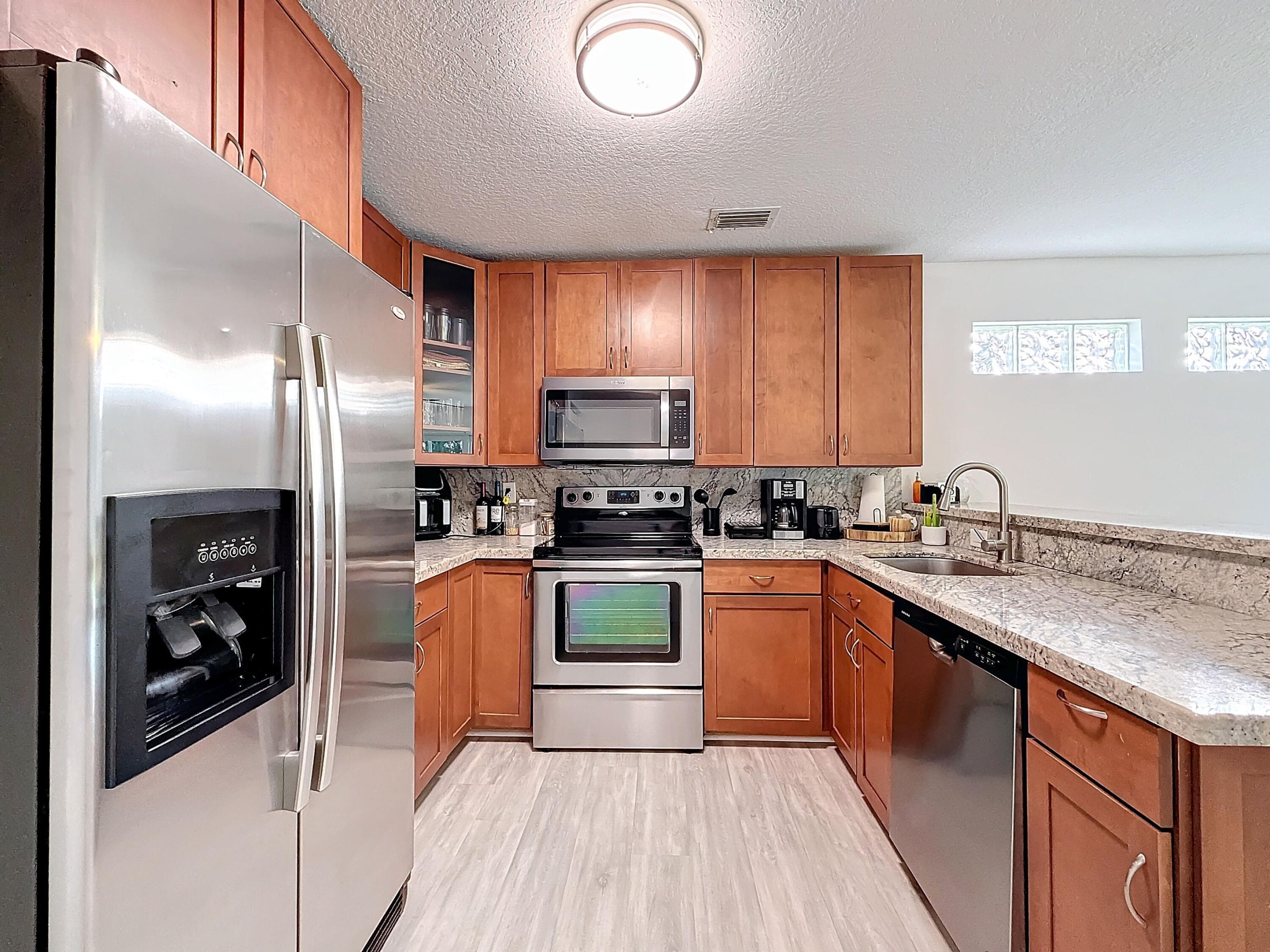 3123 Sunset Lane, Margate, FL 33063 — photo 13 of 47