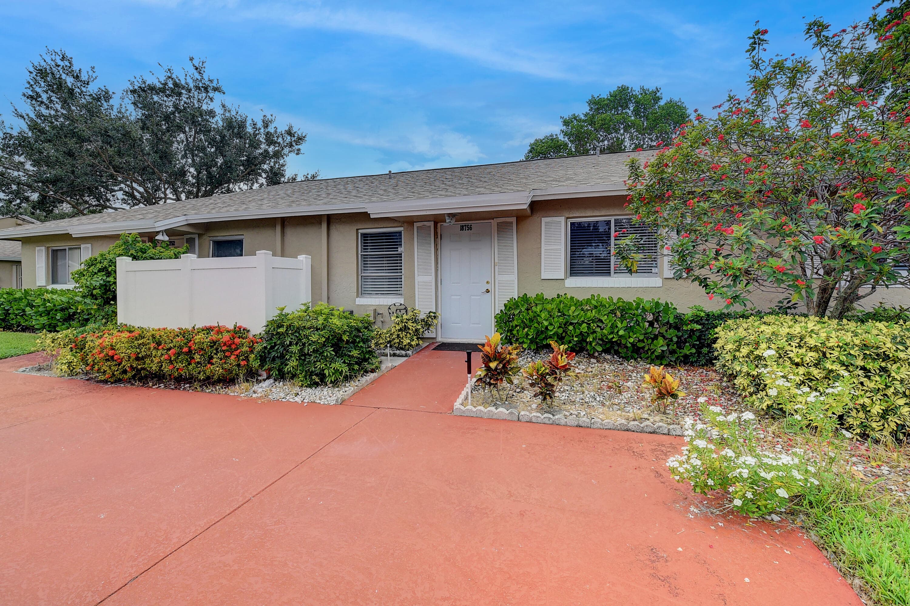 18756 Schooner Drive B, Boca Raton, FL 33496 — photo 3 of 44