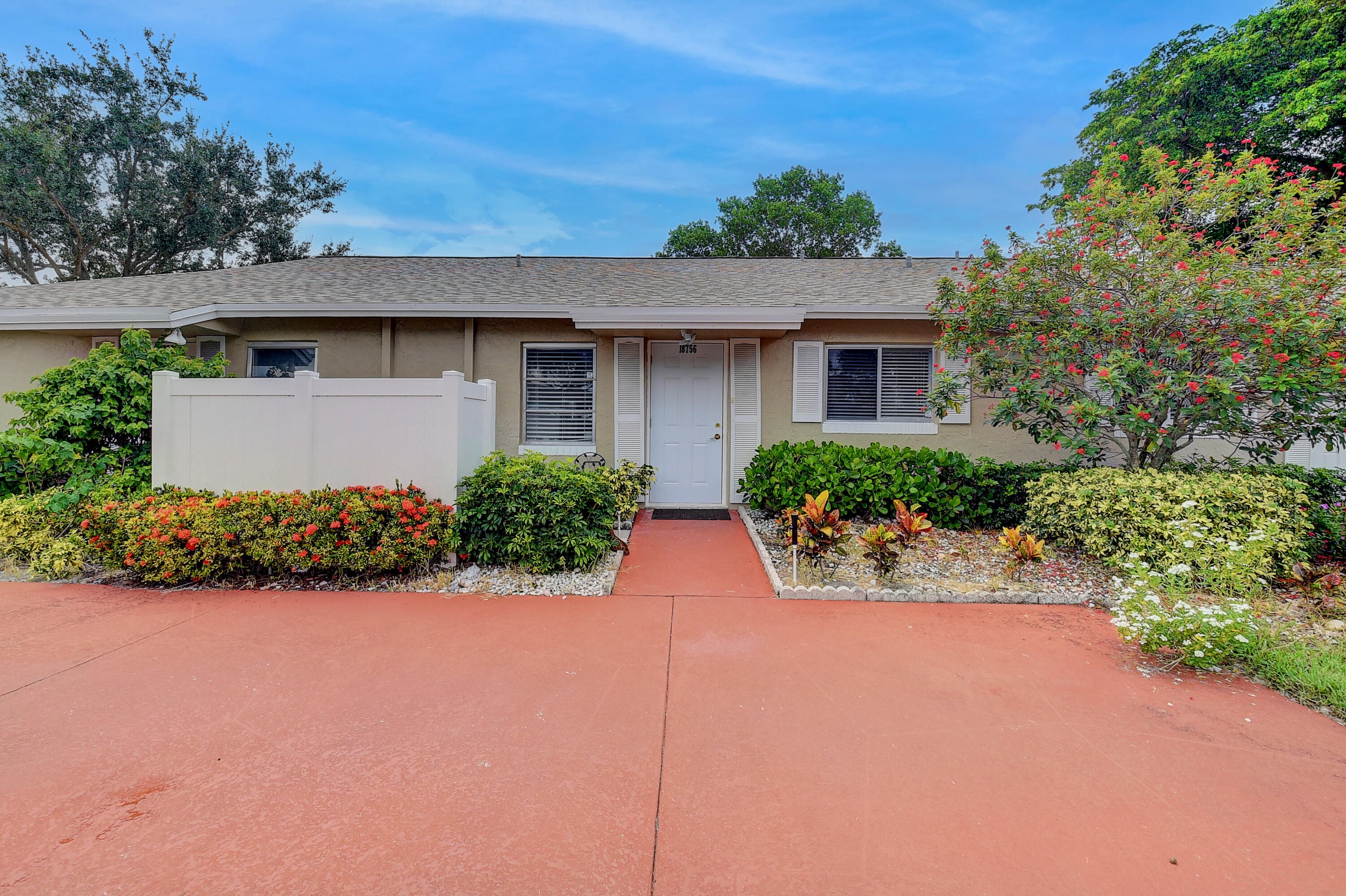 18756 Schooner Drive B, Boca Raton, FL 33496 — photo 5 of 44