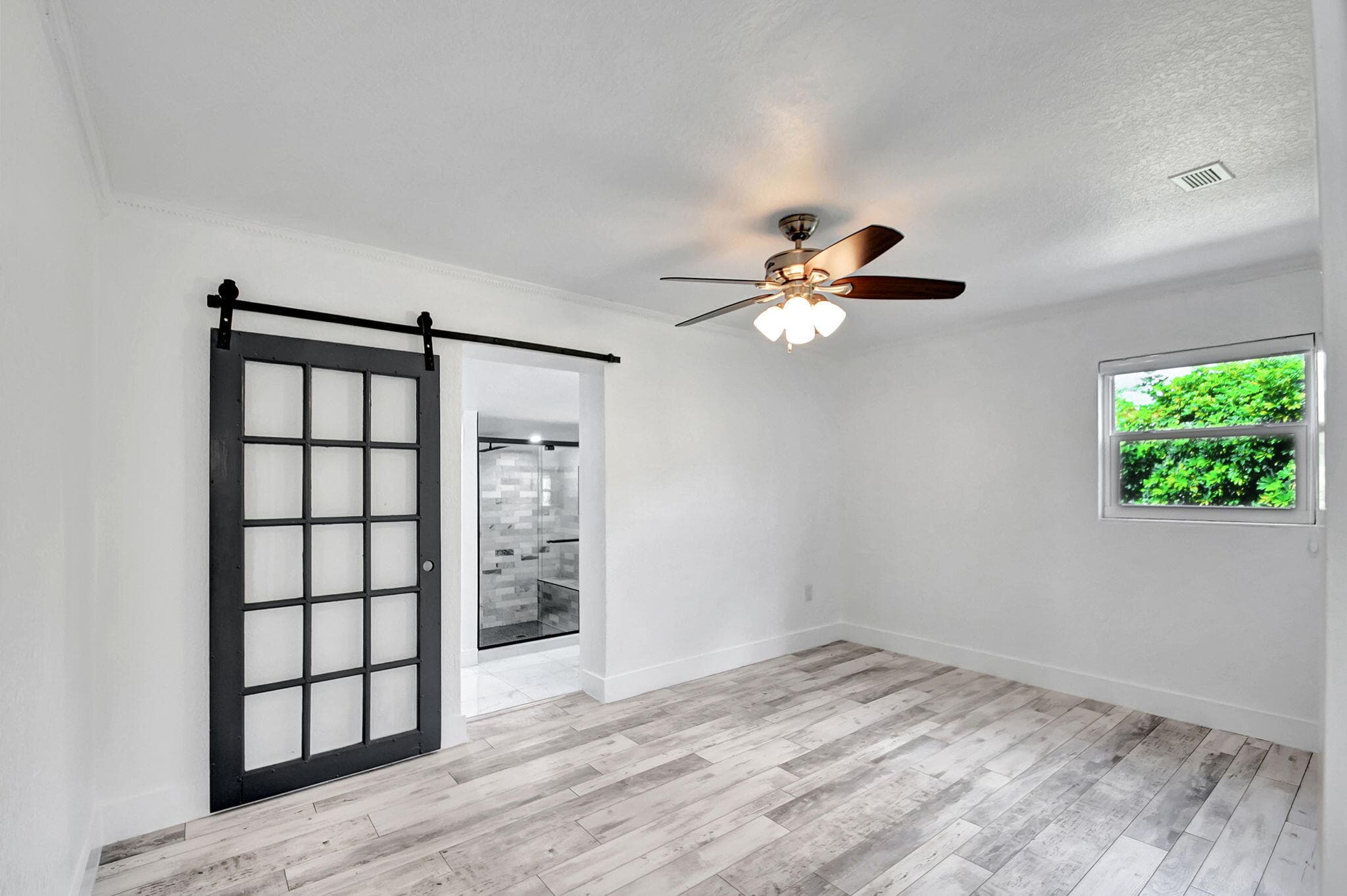2478 Kentucky Street, West Palm Beach, FL 33406 — photo 15 of 65