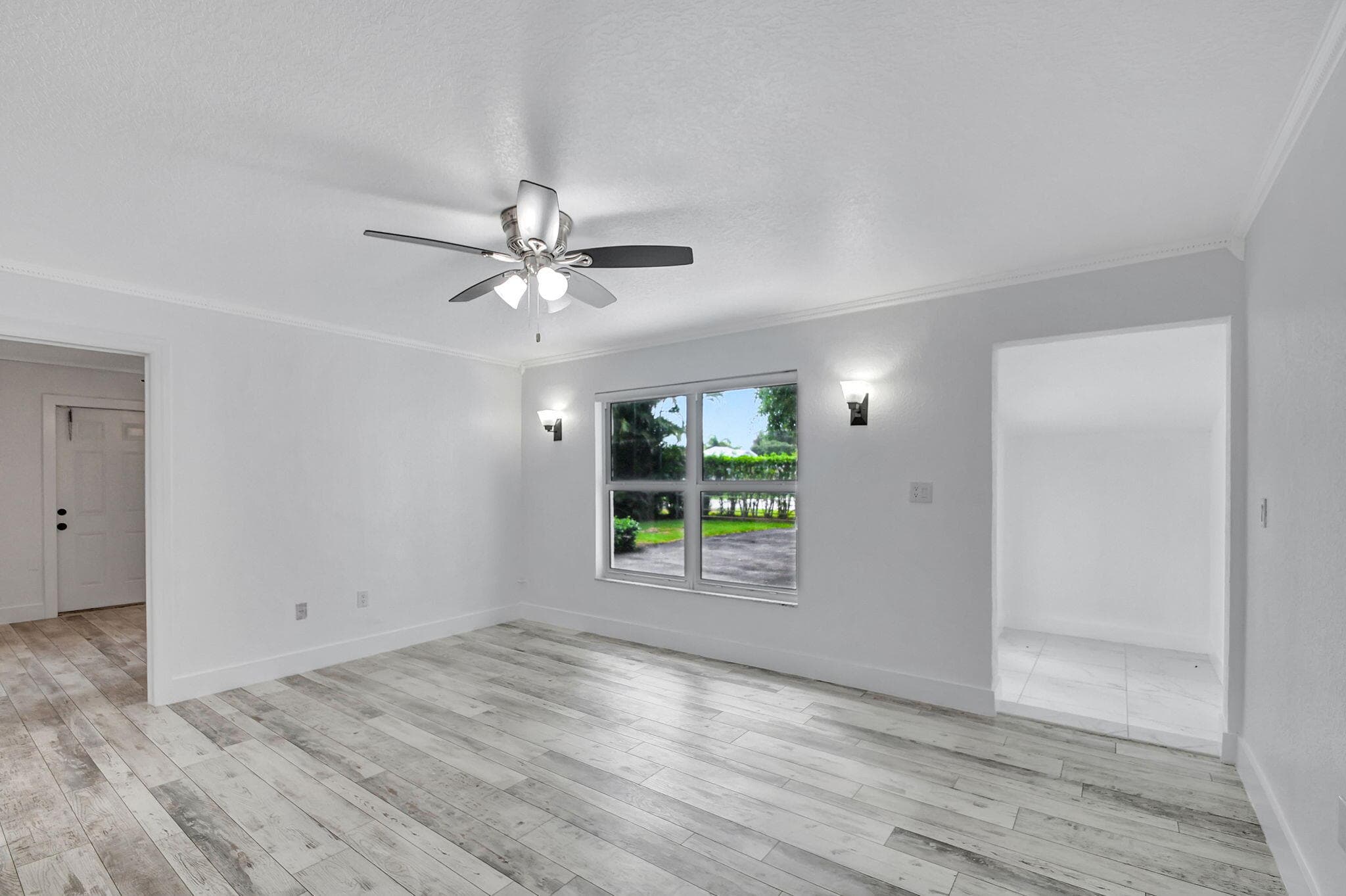 2478 Kentucky Street, West Palm Beach, FL 33406 — photo 7 of 65