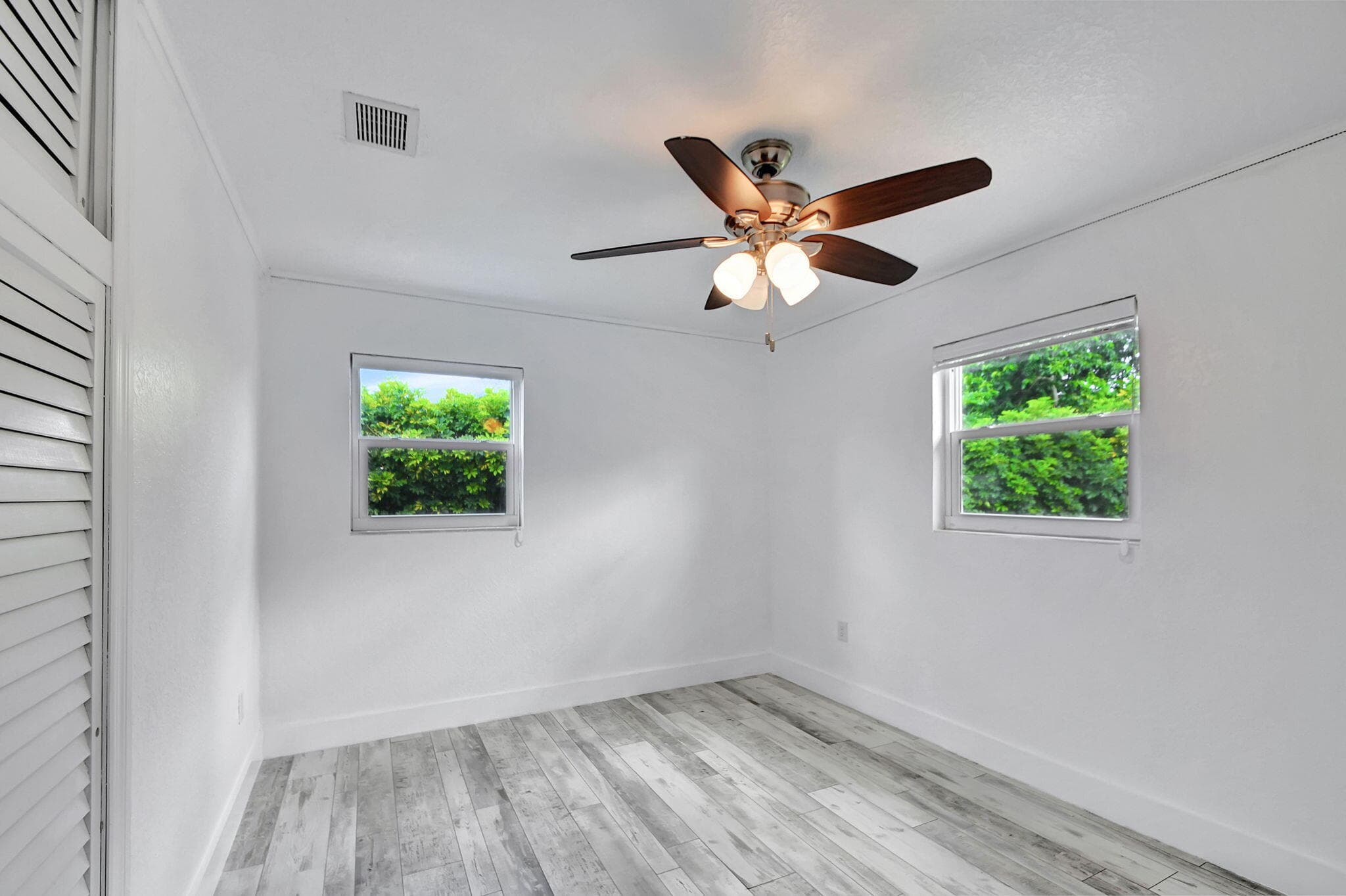2478 Kentucky Street, West Palm Beach, FL 33406 — photo 25 of 65