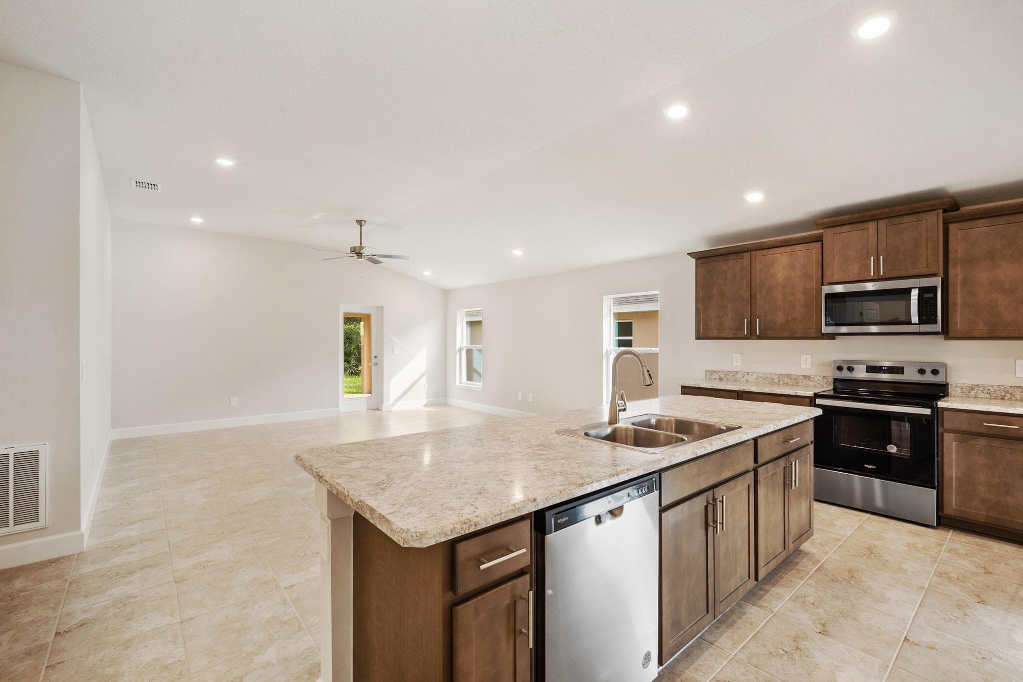 5228 Vespera Street, Fort Pierce, FL 34951 — photo 11 of 49