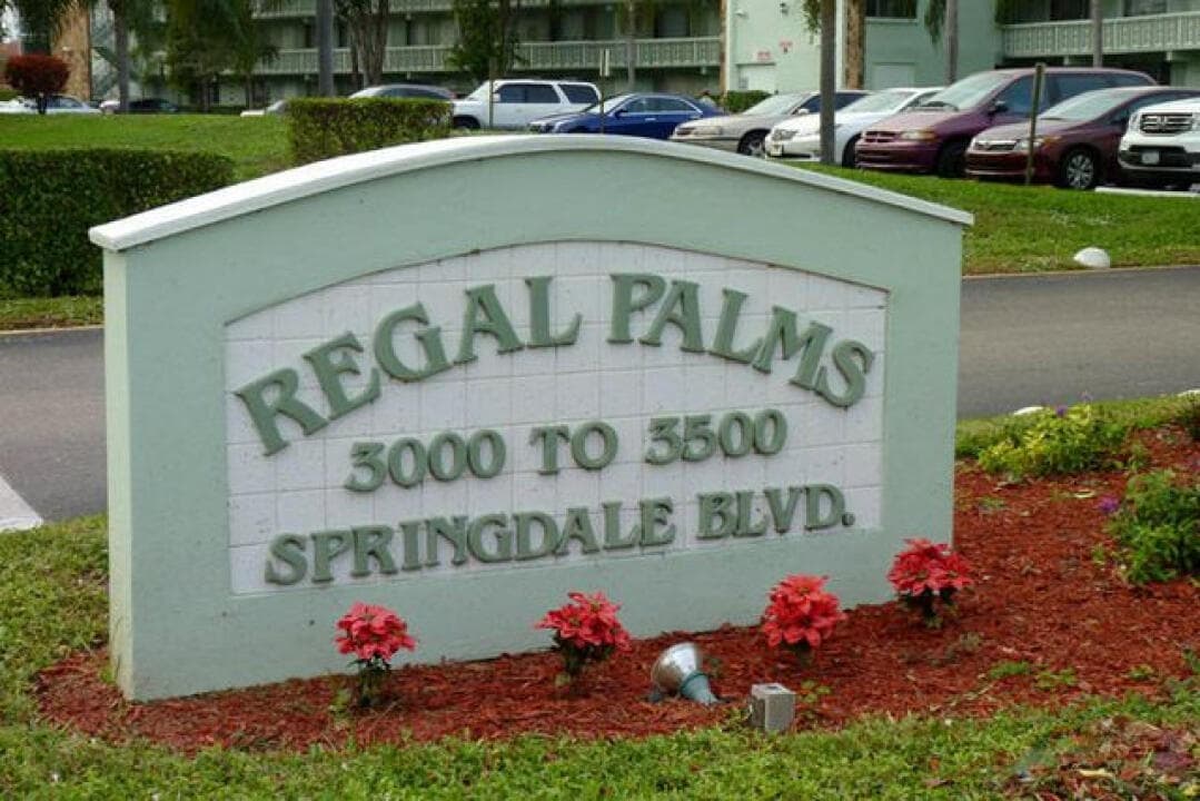 3300 Springdale Boulevard 306, Palm Springs, FL 33461 — photo 4 of 40