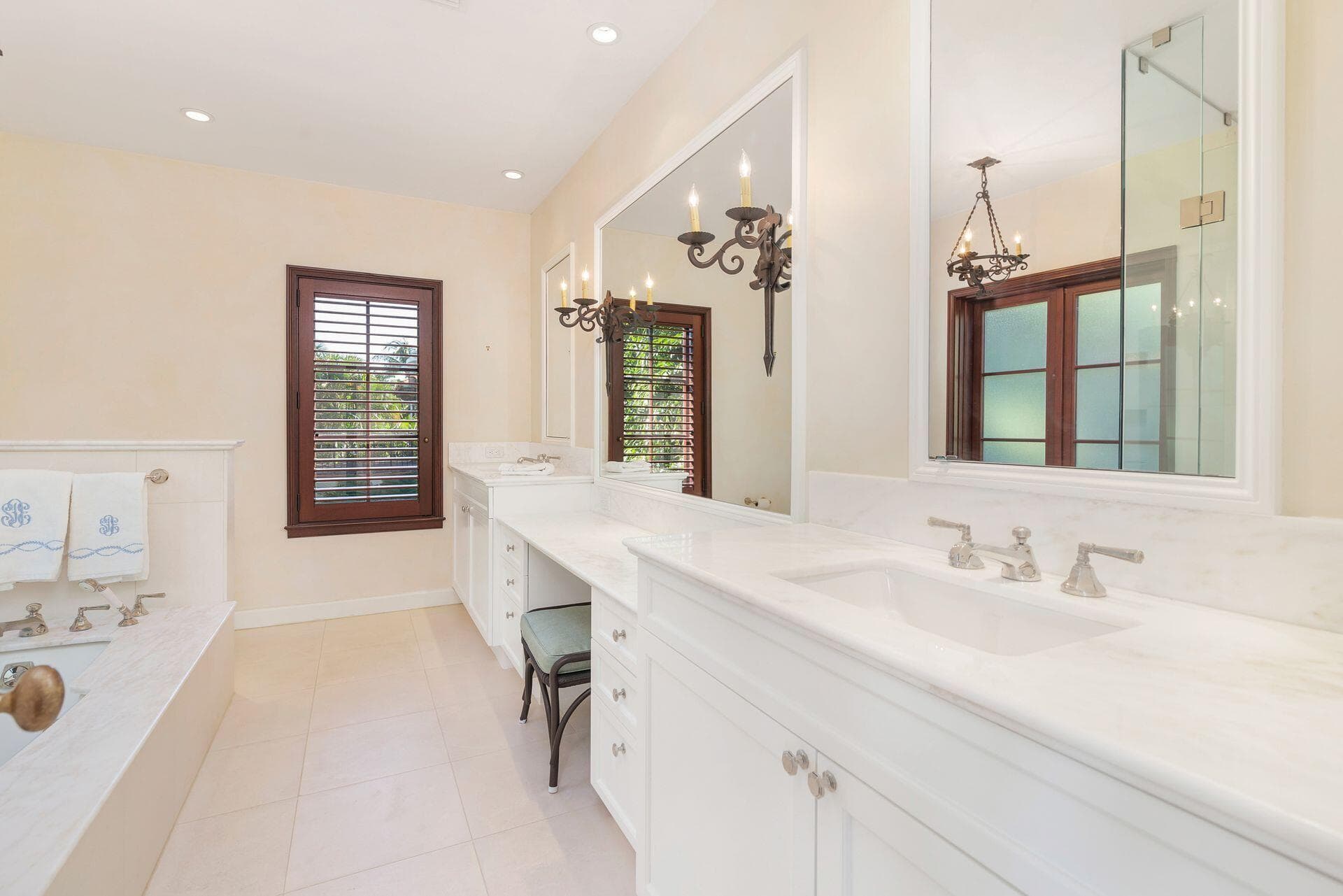 424 Brazilian Avenue, Palm Beach, FL 33480 — photo 17 of 36