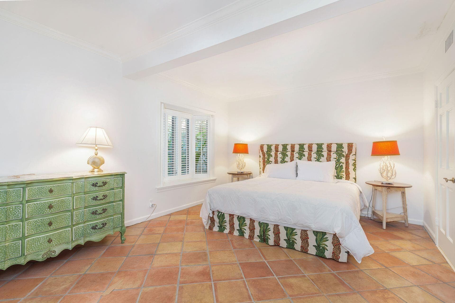 424 Brazilian Avenue, Palm Beach, FL 33480 — photo 19 of 36