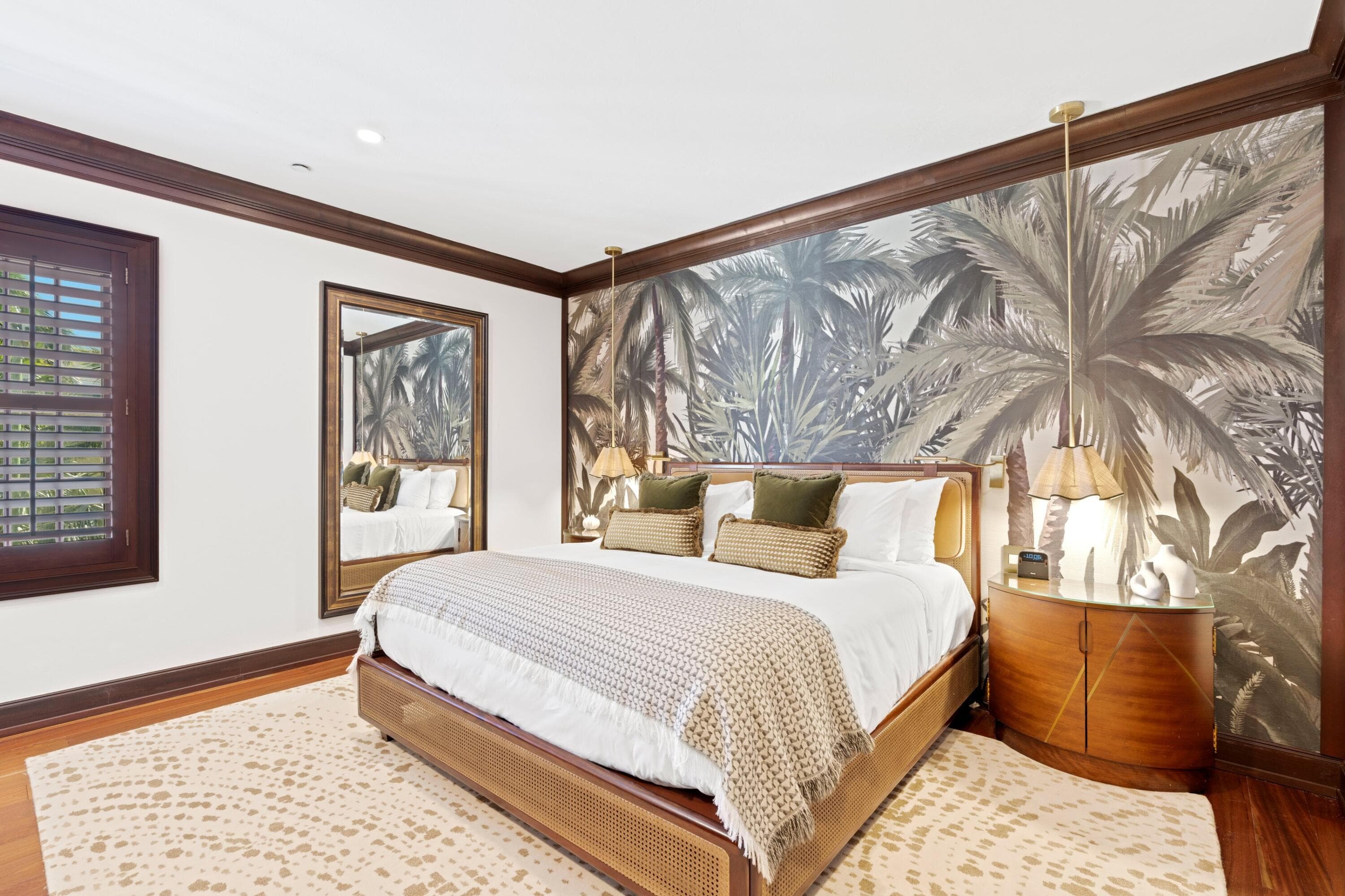 301 Australian Avenue 303, Palm Beach, FL 33480 — photo 9 of 20