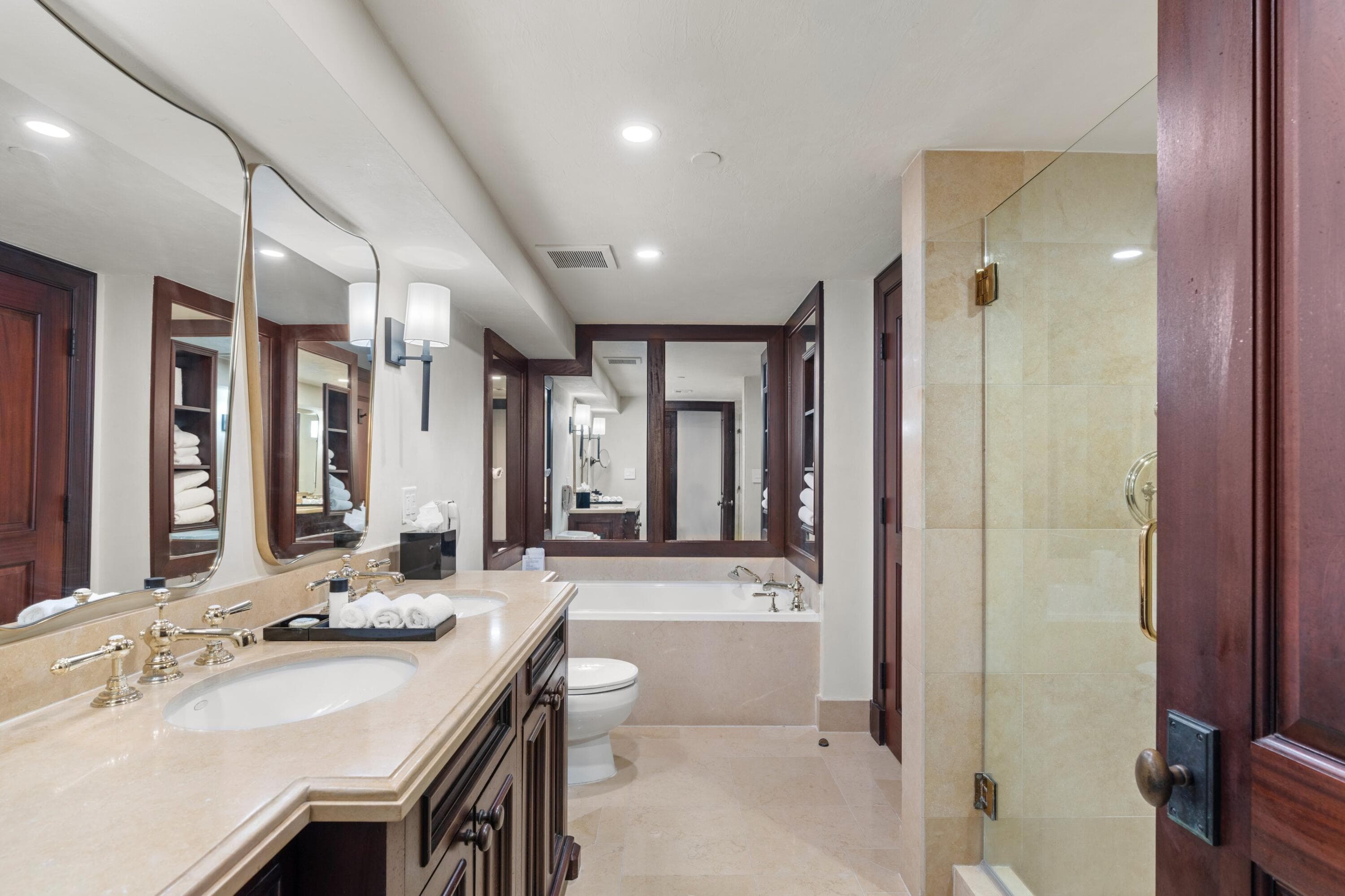 301 Australian Avenue 303, Palm Beach, FL 33480 — photo 12 of 20